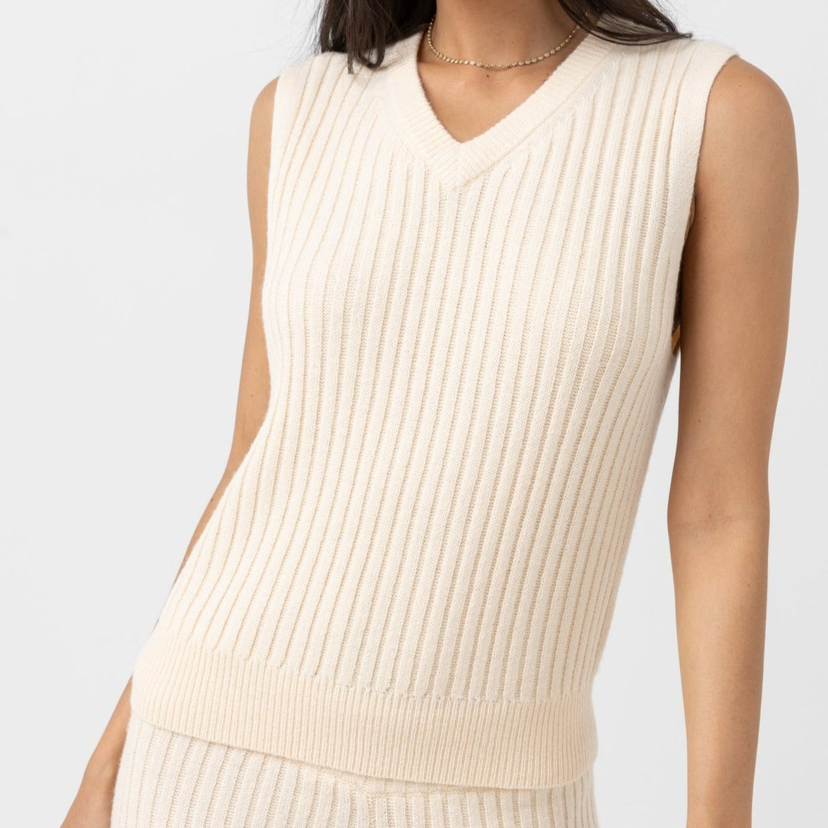 Shell Beach Sweater Vest - Oatmeal