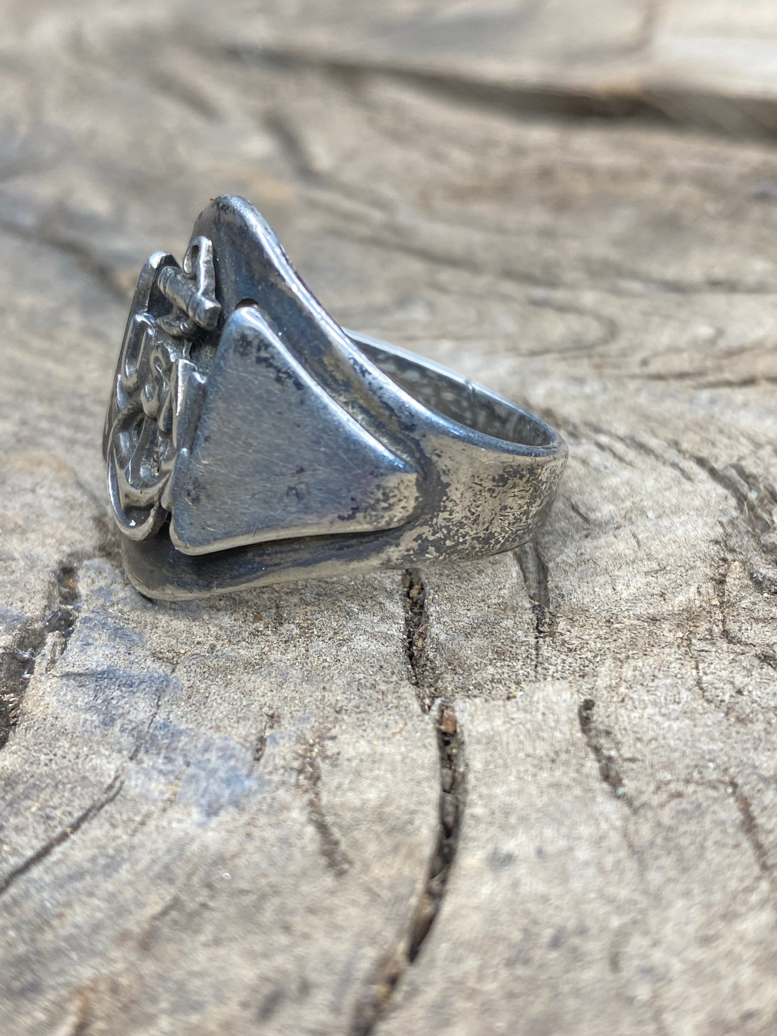 Vintage Sterling Silver USN Signet Ring - Size 11