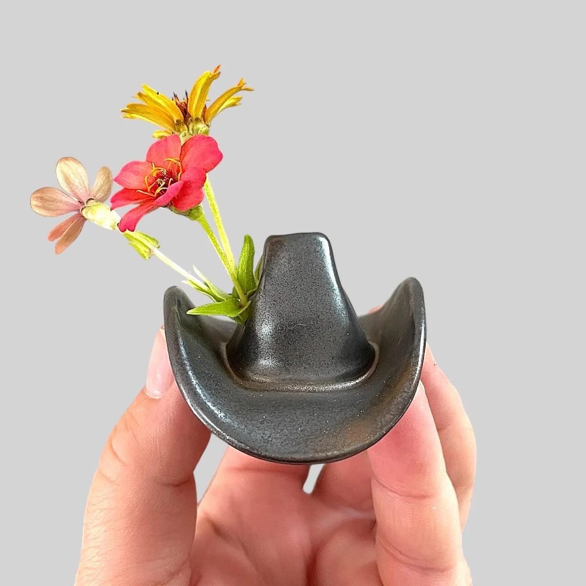 Ceramic Cowboy Hat Decor: Western Home Accent