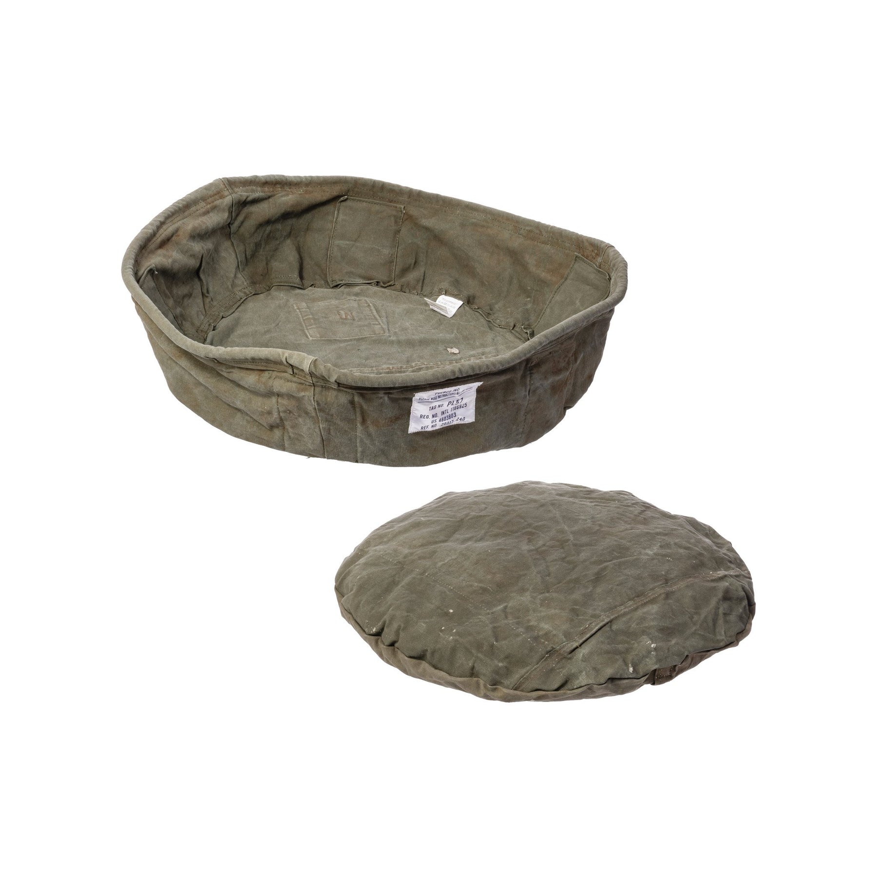 VINTAGE TENT FABRIC PET BED / Large