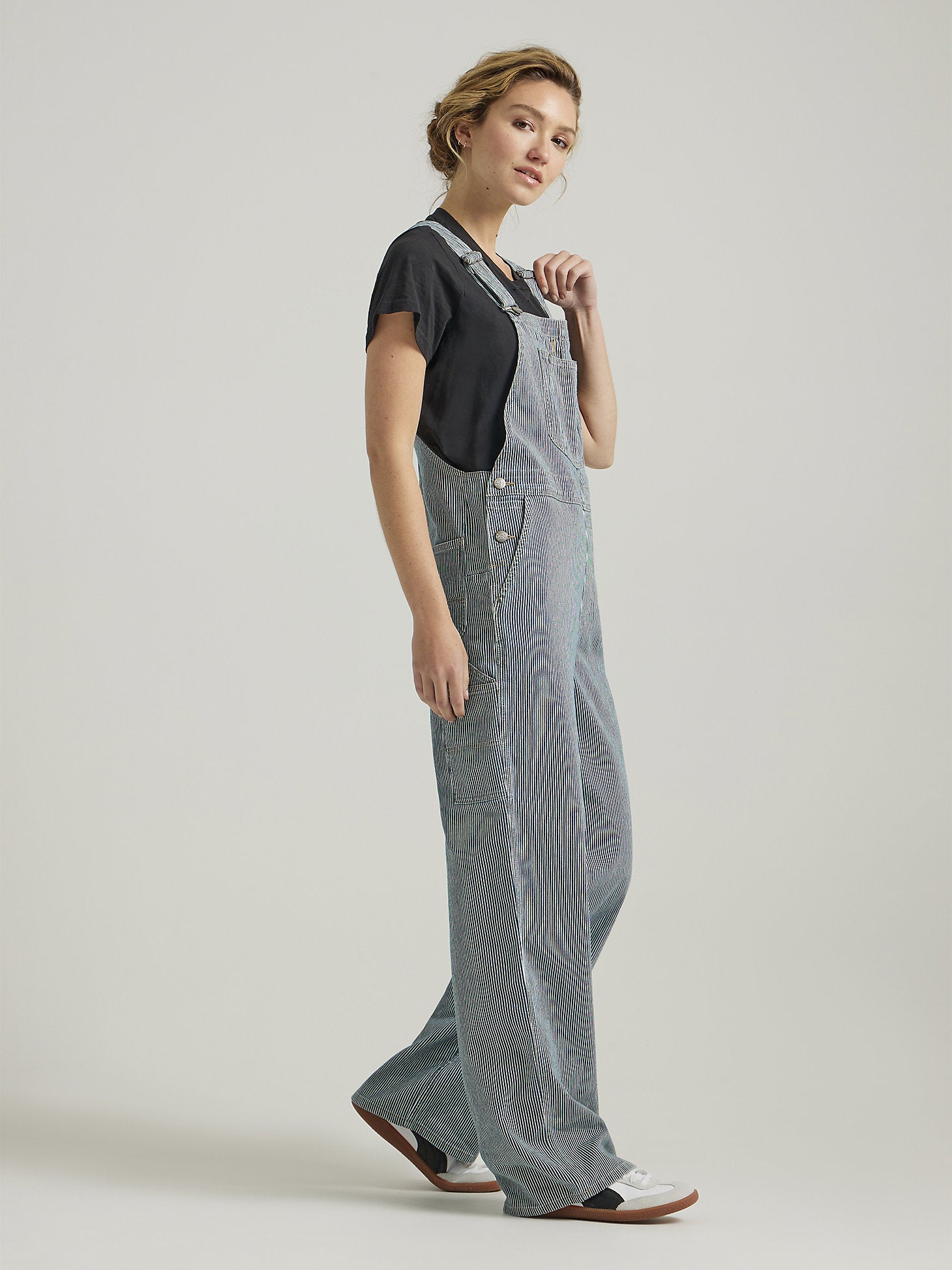 WOMEN'S BIB OVERALL IN RAILROAD STRIPE