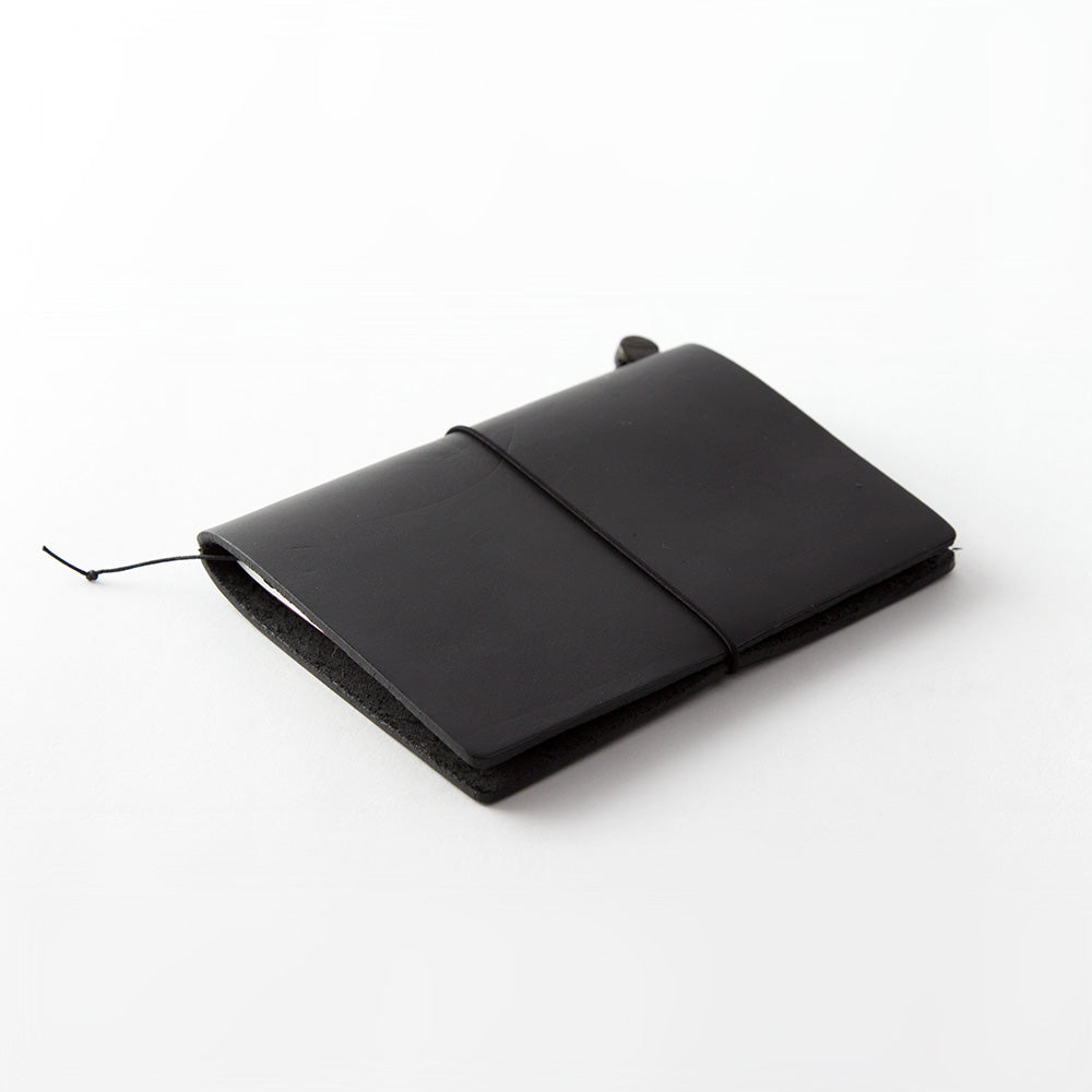 TRAVELER'S notebook (Passport Size)