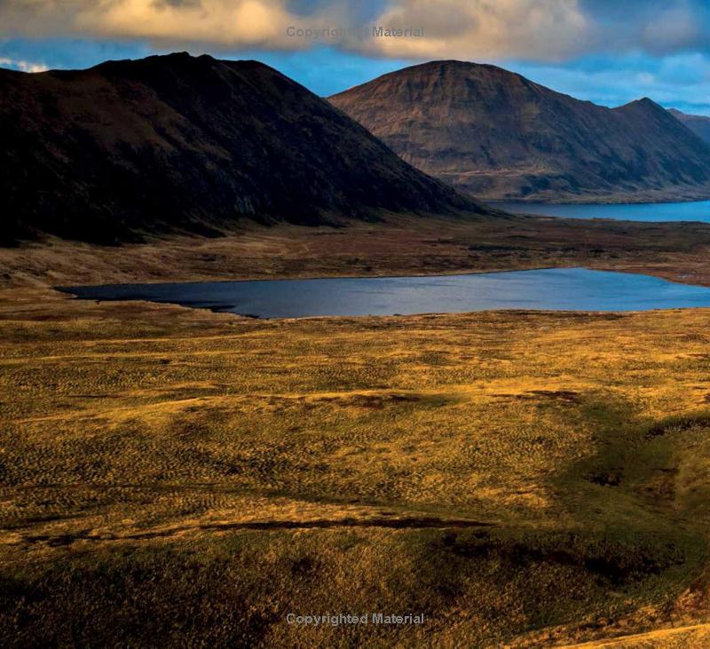Refuge: America's Wildest Places (Explore the National Wildlife Refuge System)