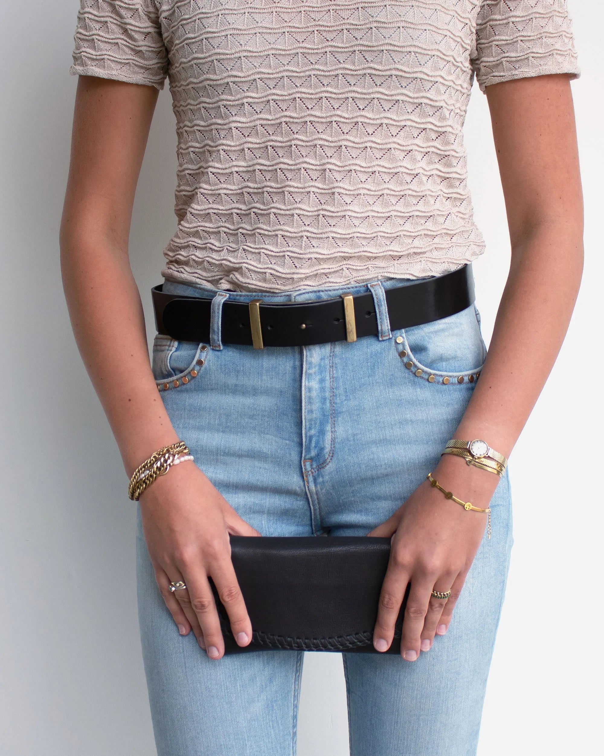 Jip | Slimming Buckleless Leather Belt - Black