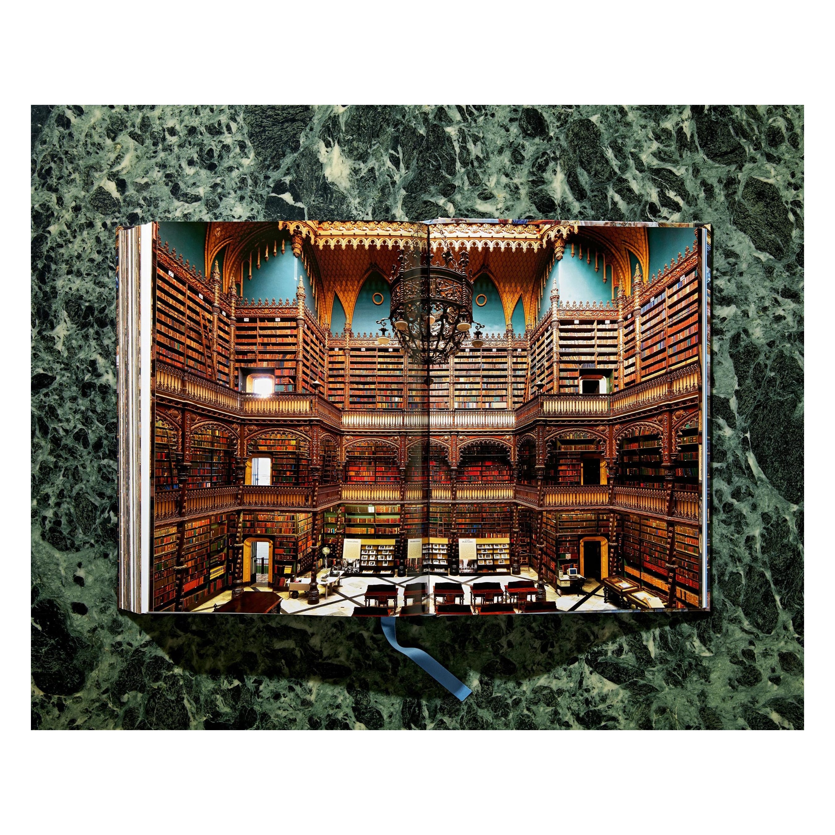 Massimo Listri. The World’s Most Beautiful Libraries (German, French, English)