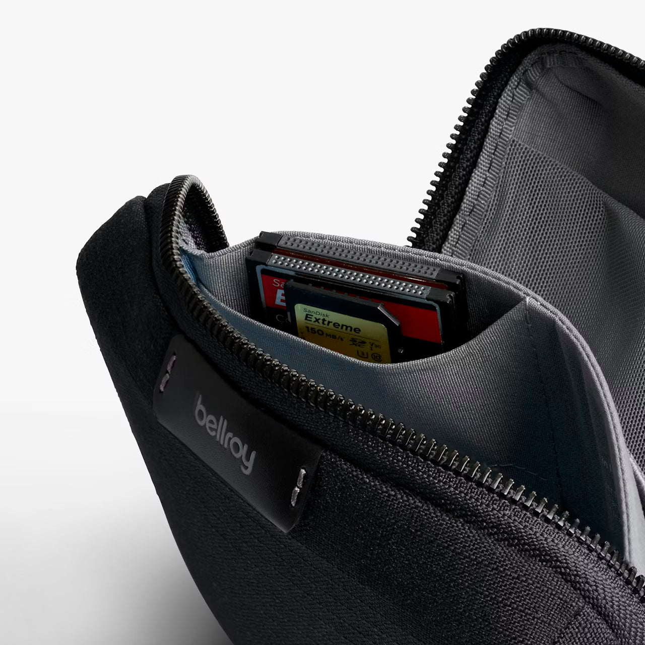 Tech Kit Compact - Black