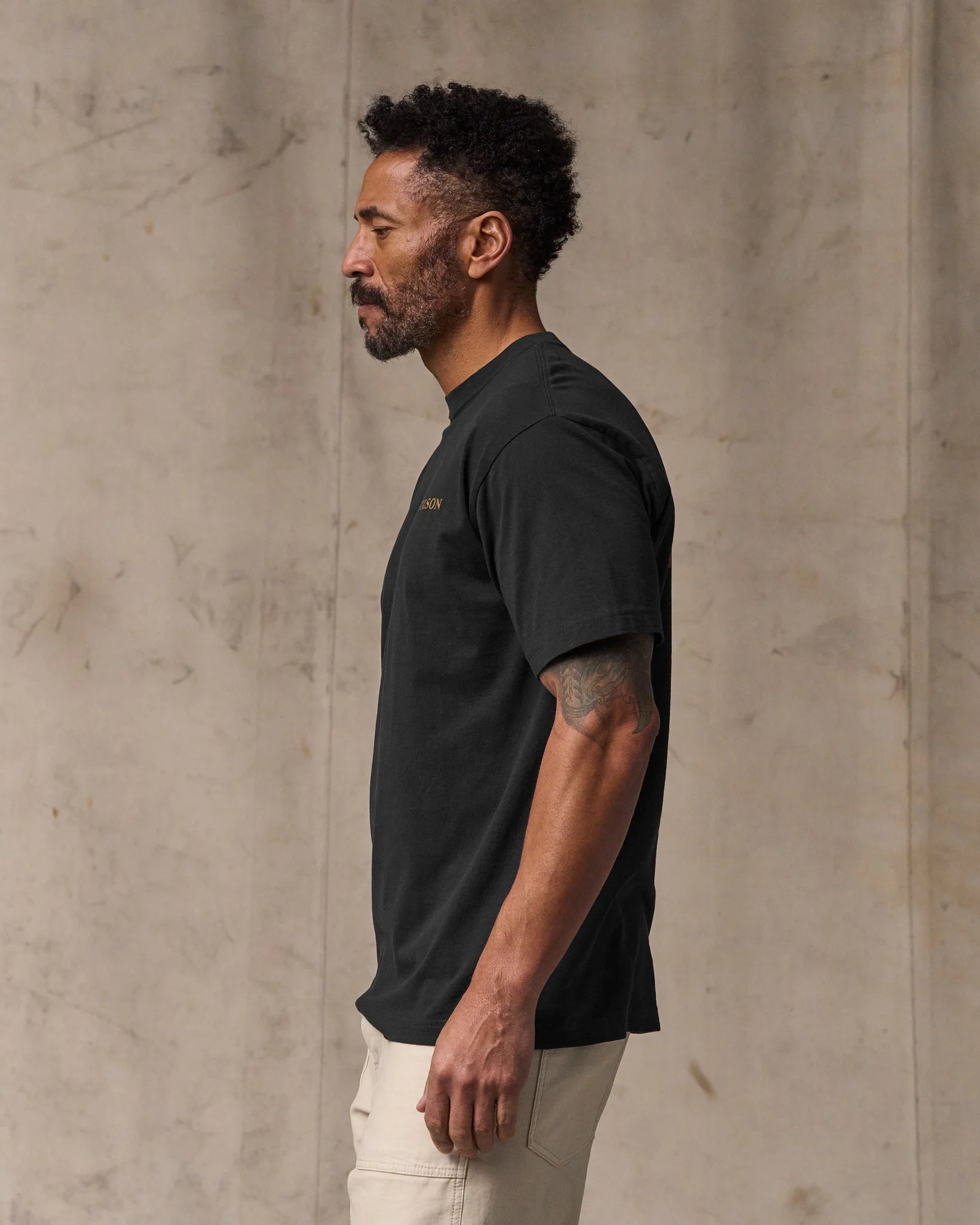 Scenic Graphic T-shirt - Black