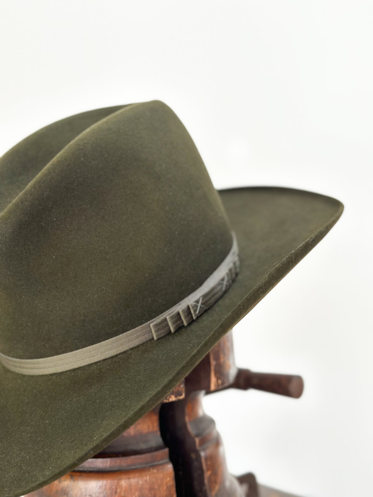 Olive Green Gus By Lost River (60) 7 1/2