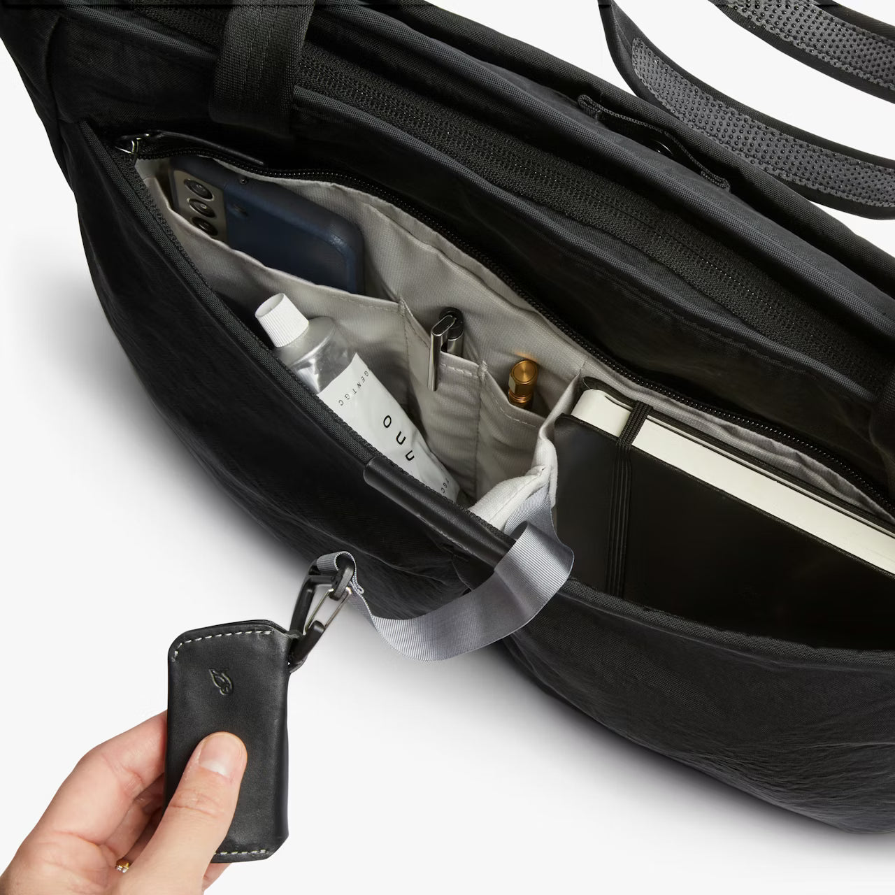 Tokyo Wonder Tote 15L - Raven