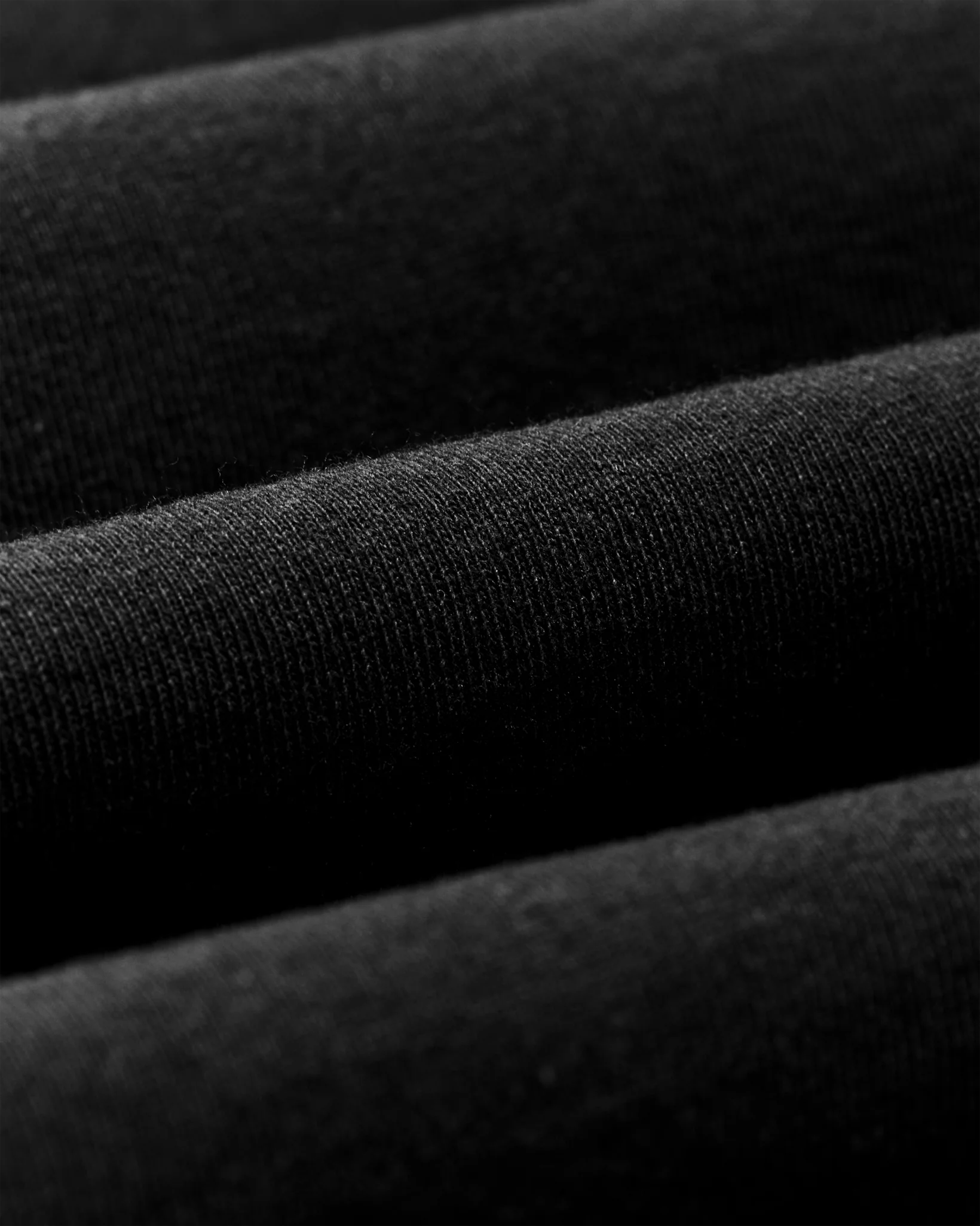 Scenic Graphic T-shirt - Black
