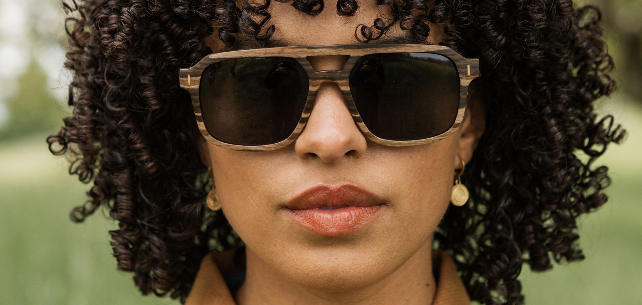 Auburn: Striped Ebony - Grey Polarized