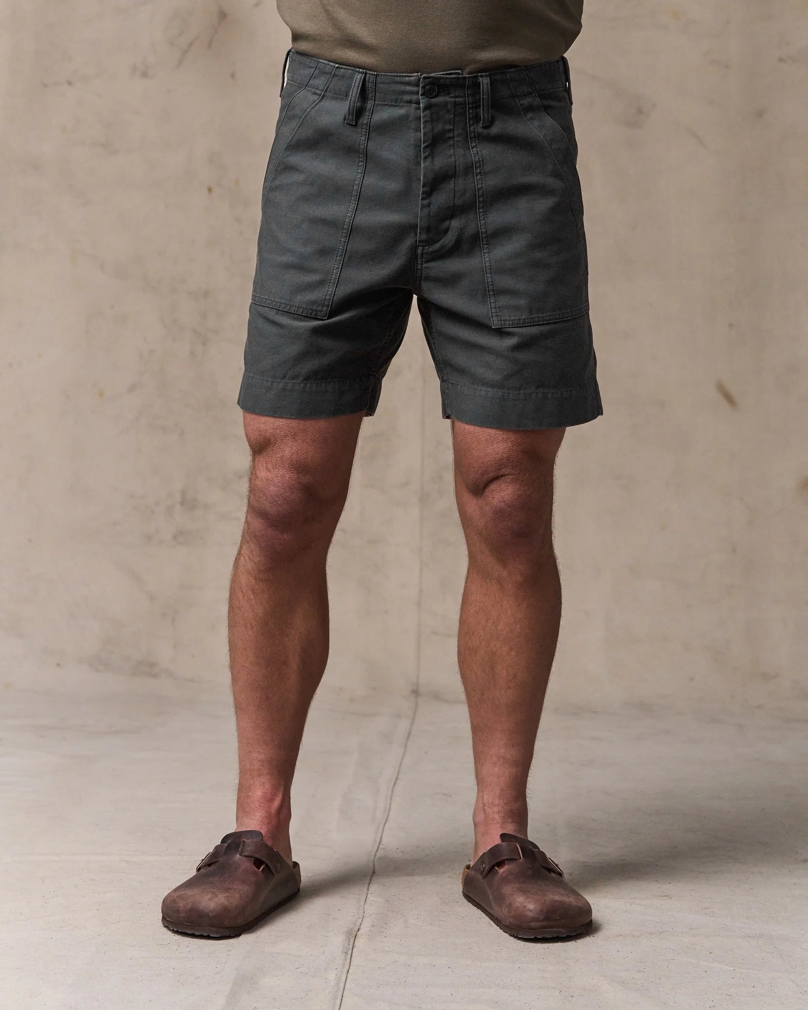 Field Supply Shorts - Washed Faded Black