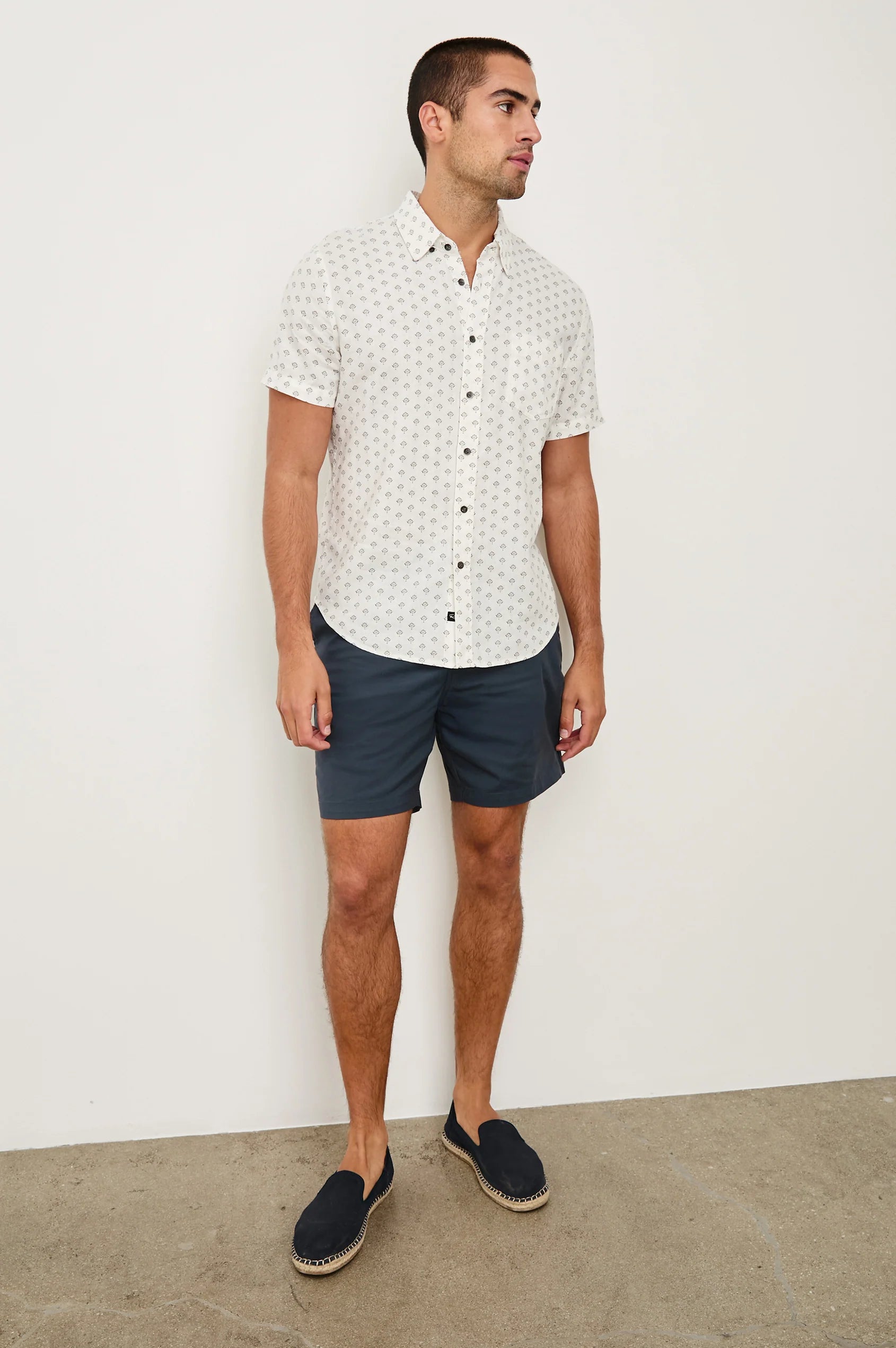 Carson Shirt - Small Batik