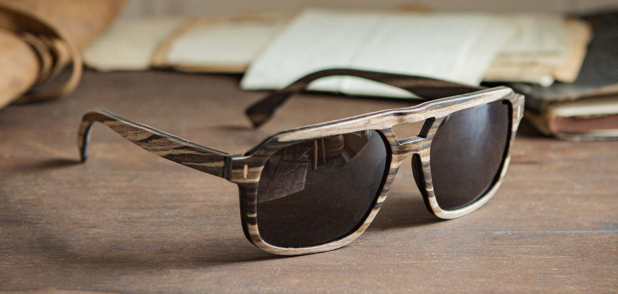 Auburn: Striped Ebony - Grey Polarized