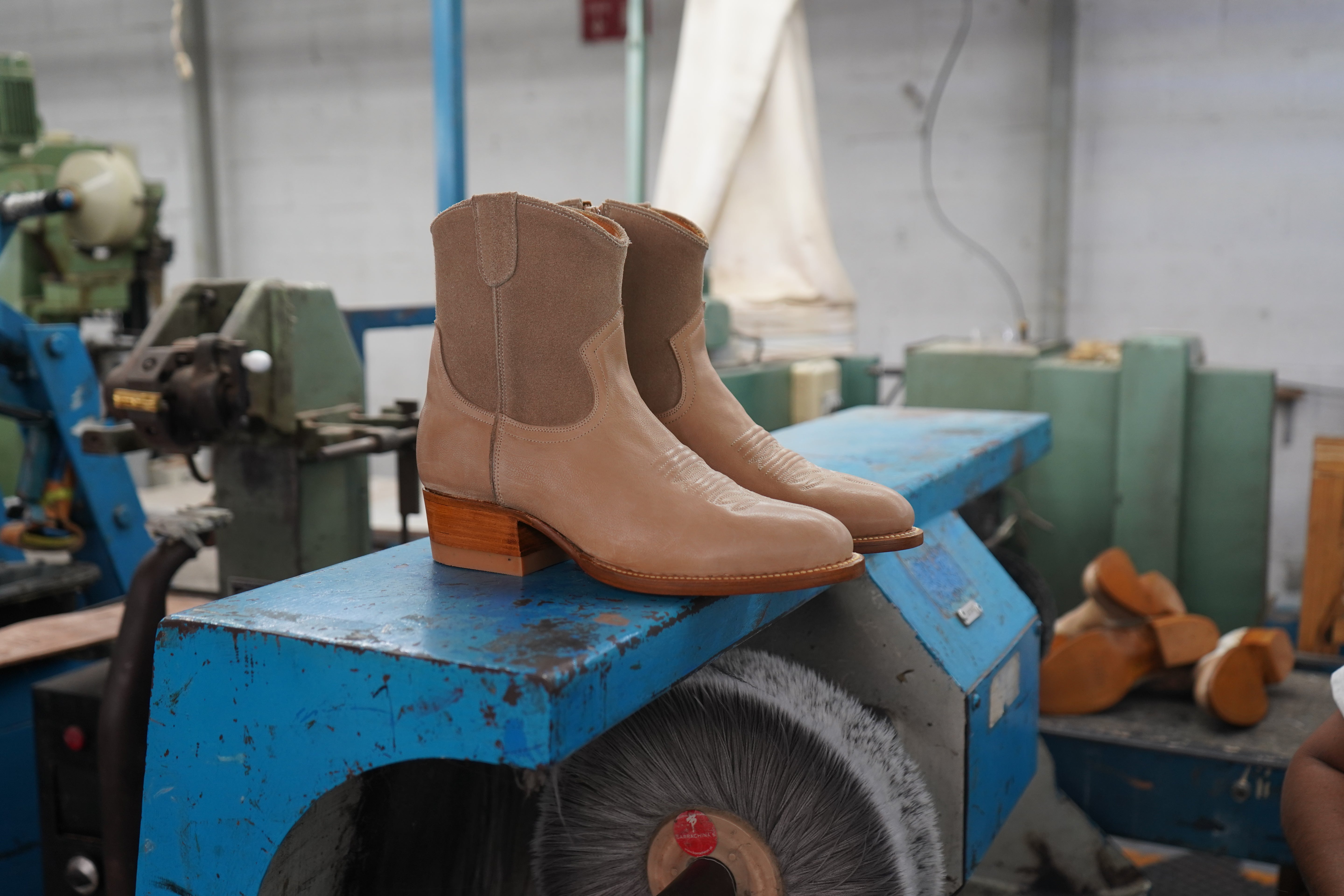 Ava Boots - Bone C+P