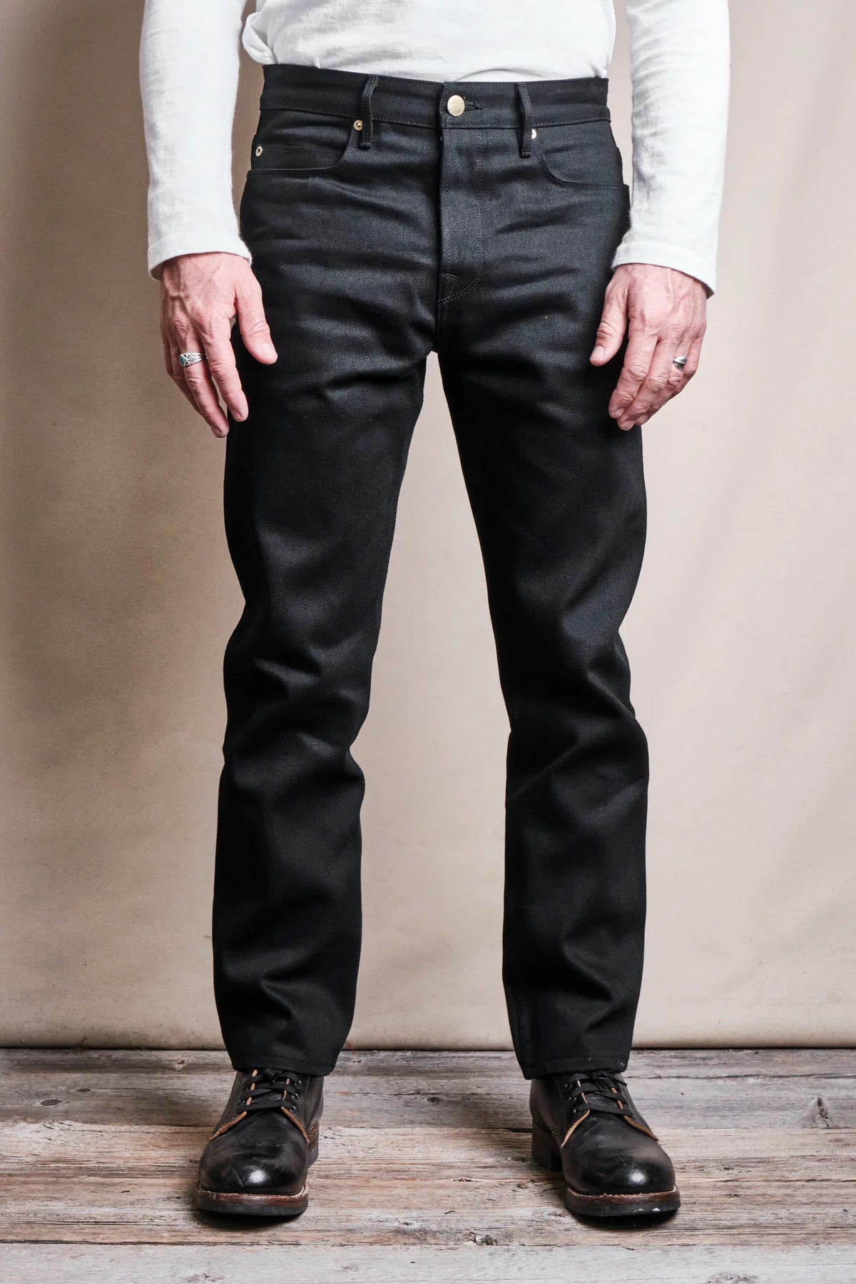 PORTOLA CLASSIC TAPER 15.75 OUNCE BLACK DENIM