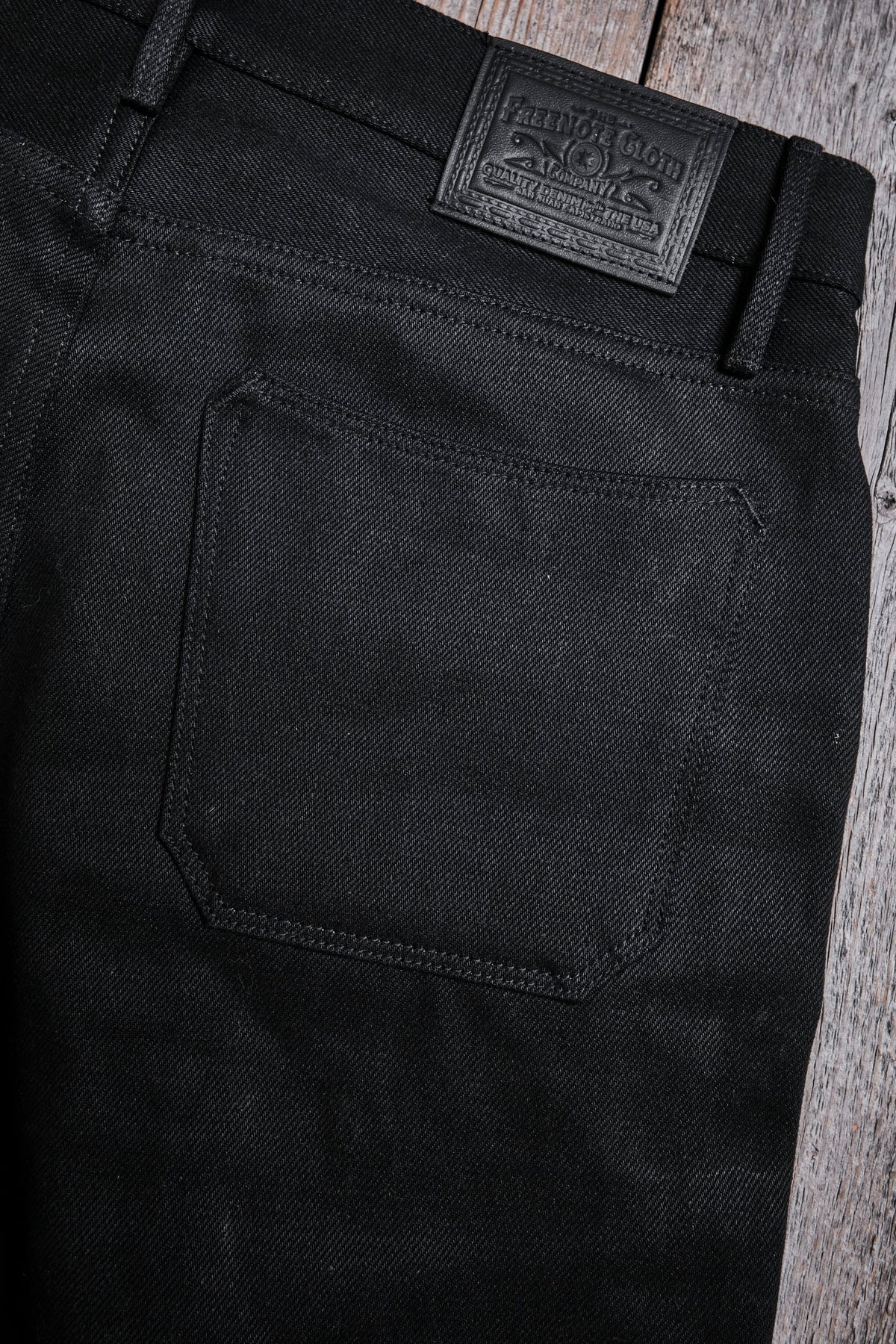 PORTOLA CLASSIC TAPER 15.75 OUNCE BLACK DENIM