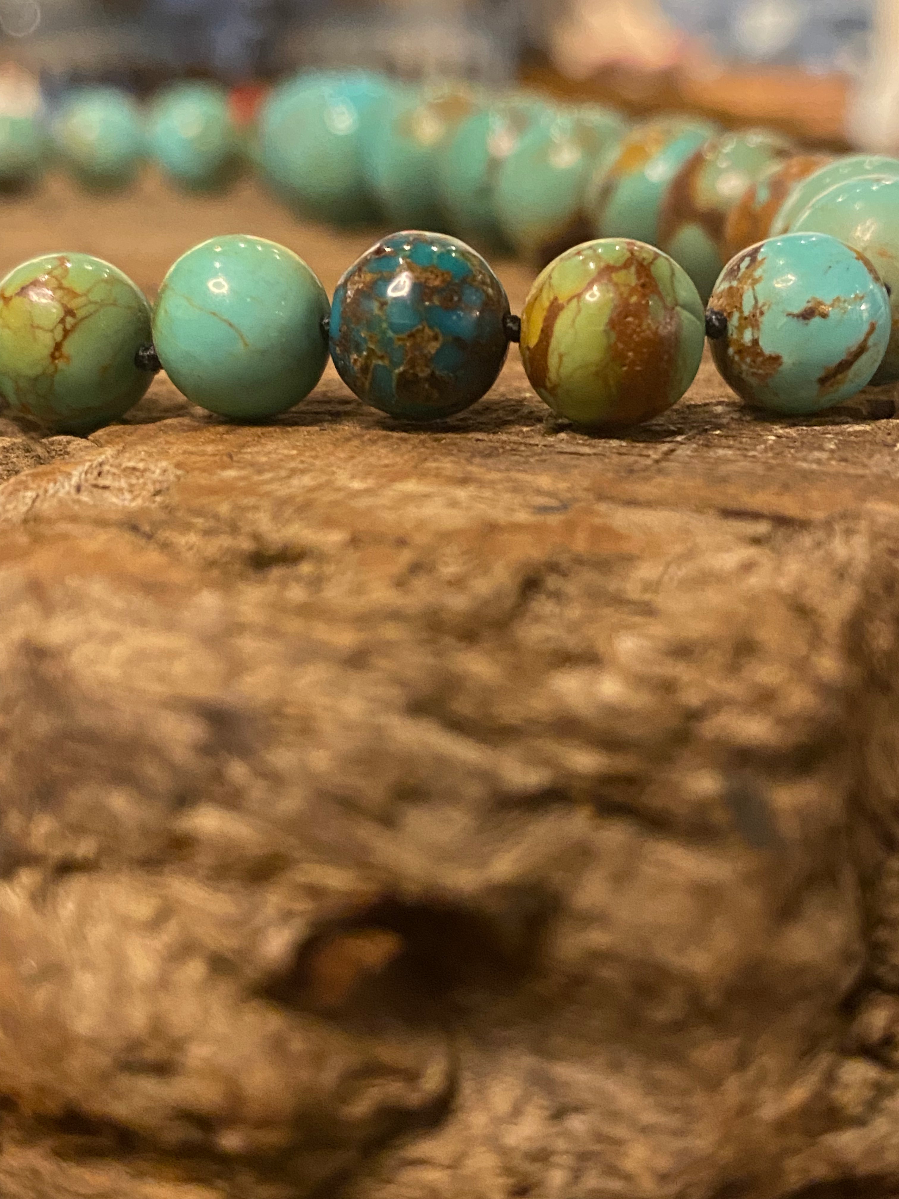 Blue and Green Kingman Turquoise Graduated Round Bead Strand