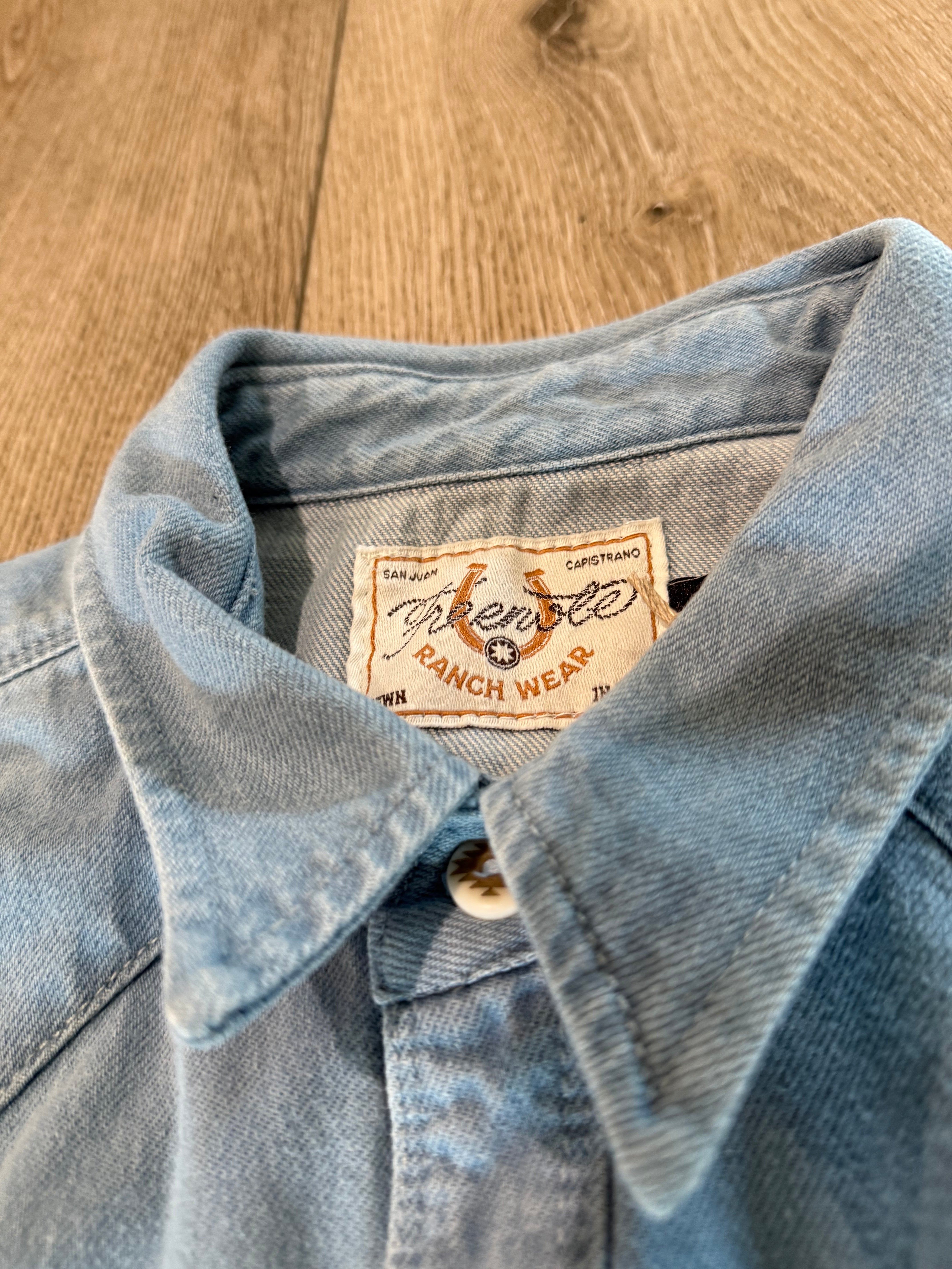 MODERN WESTERN 11 OUNCE BLEACHED WITH TURQUOISE SNAPS