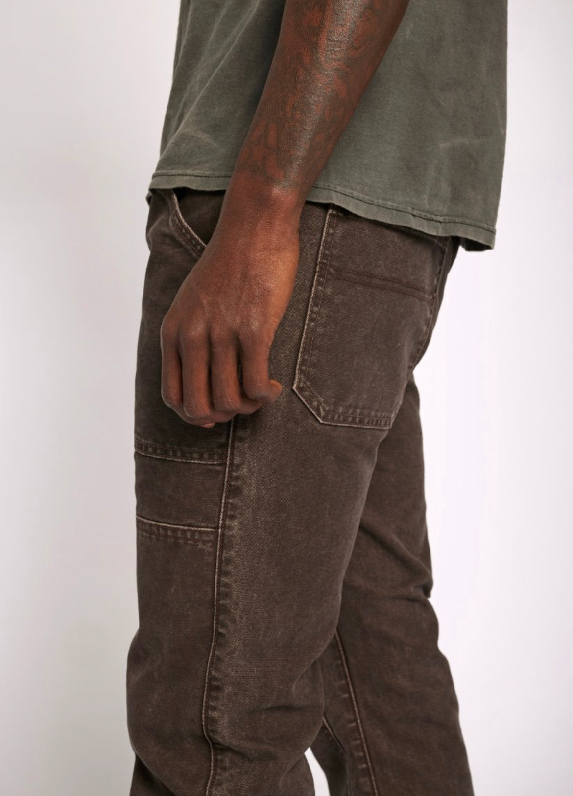 THE WILLIAMS PANT - DARK BROWN