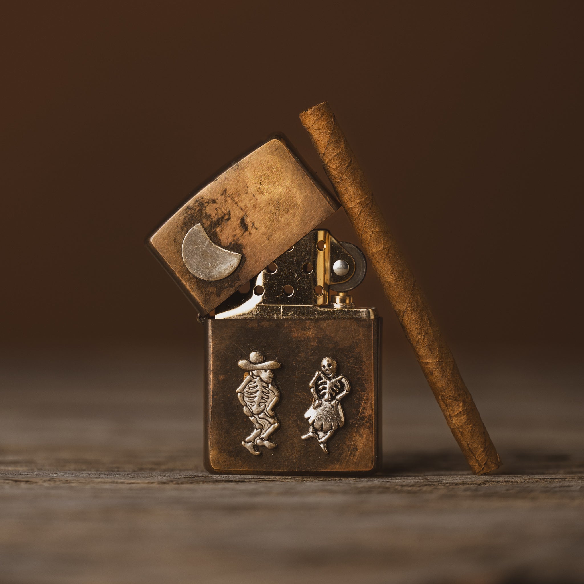 Day of the Dead Zippo Lighter - Dancing Skeletons