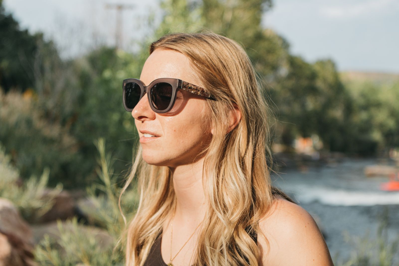 Lorane: Matte Smoke // Rose Flower - Grey Polarized