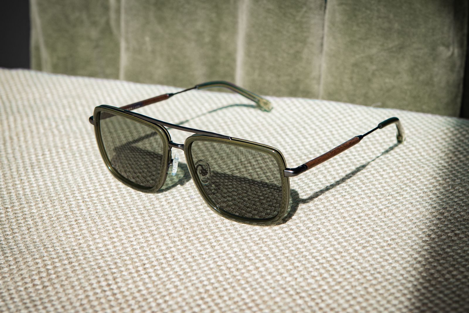 Grant: Pine & Gun Metal // Walnut - G15 Polarized