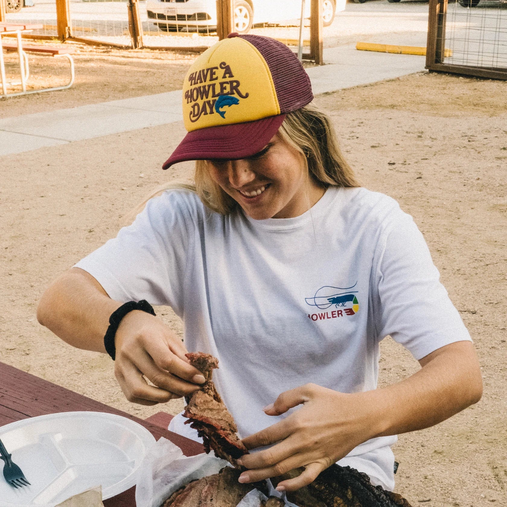 Have a Howler Day Foam Dome - Gold / Maroon