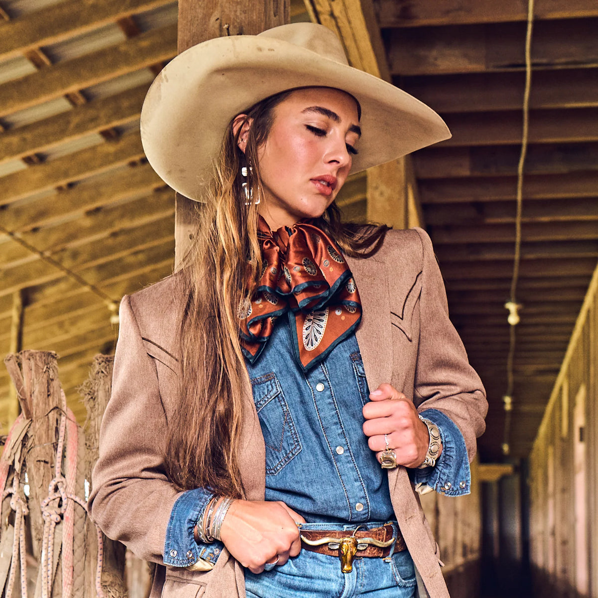 SAN MIGUEL - LONG TALL SCARF - RUST