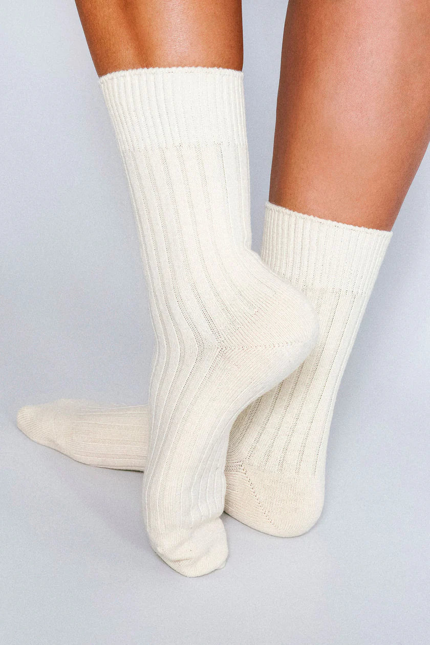 Mere Cashmere Ankle Sock - Ecru