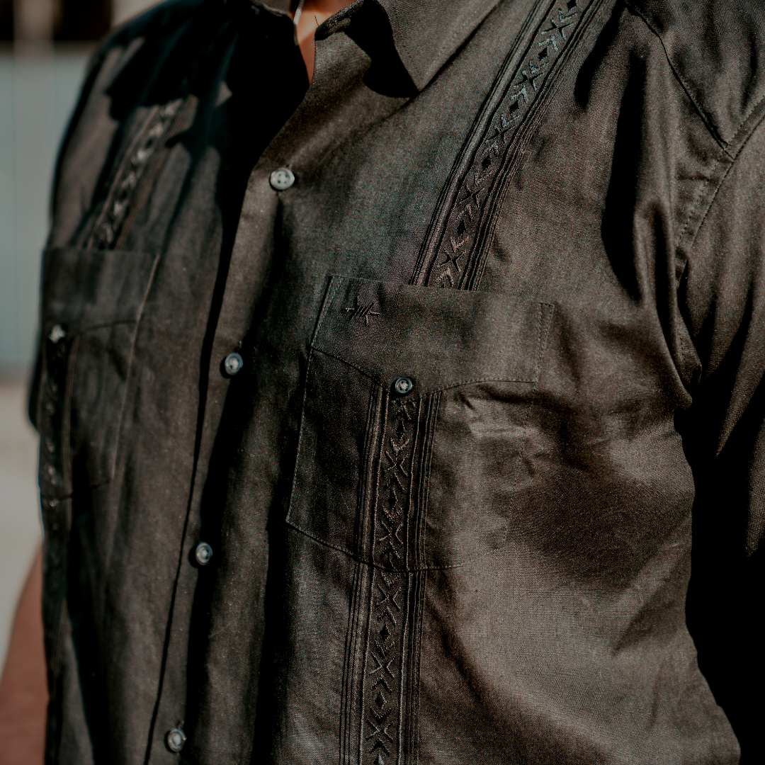 TEJAS GUAYABERA - DIABLO