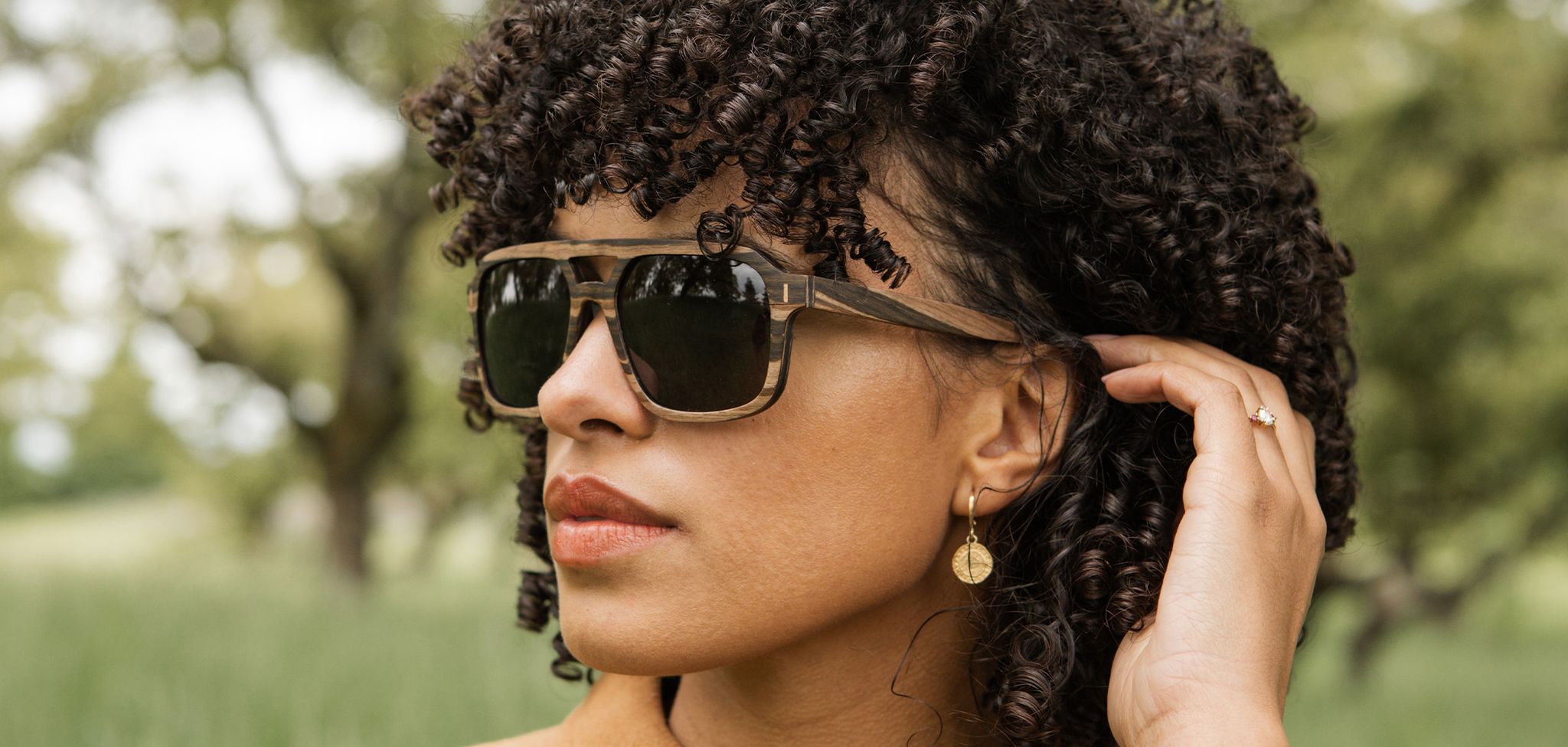 Auburn: Striped Ebony - Grey Polarized