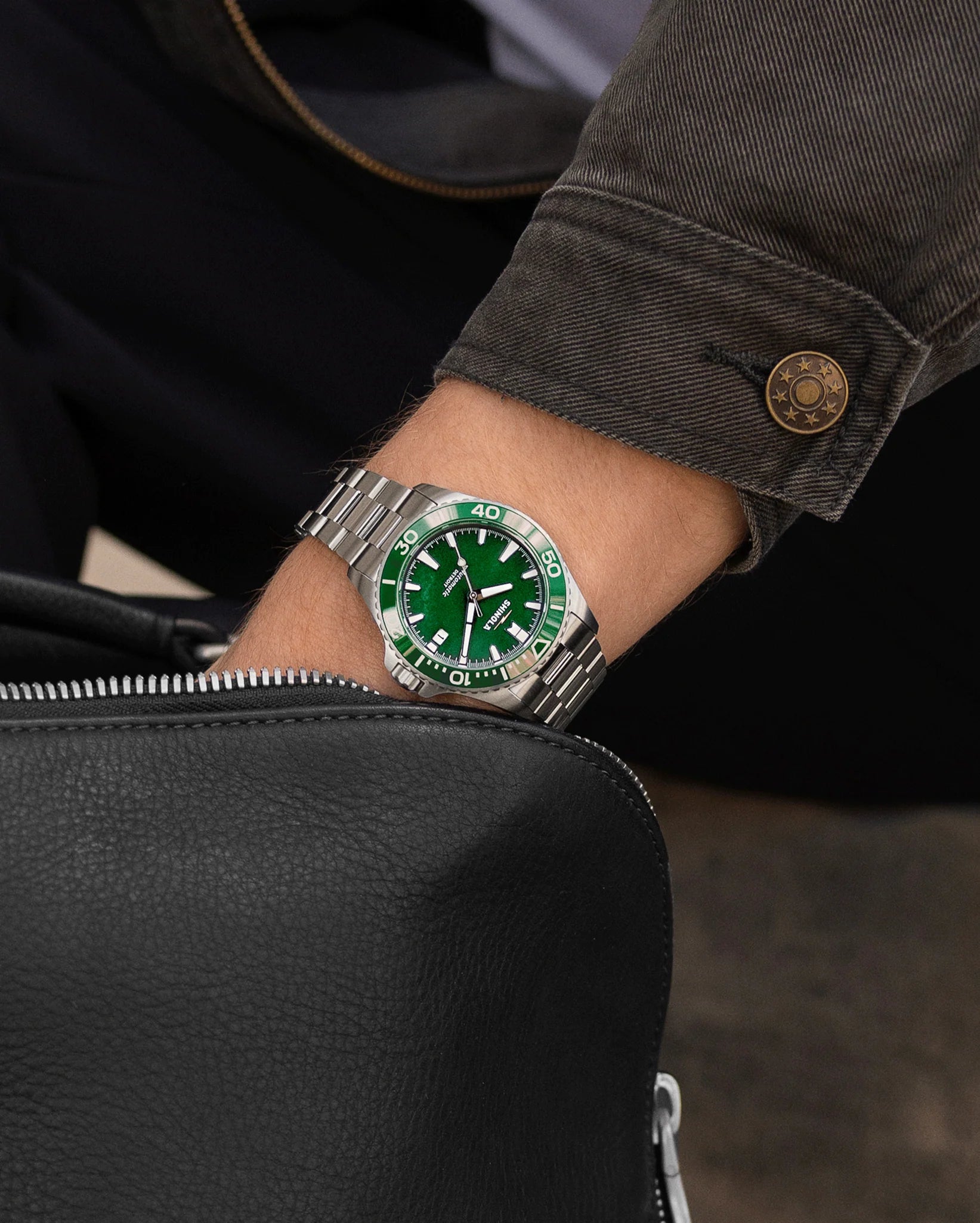 Shinola Monster Automatic Dive 39mm-Lake Ontario Green Mother of Pearl