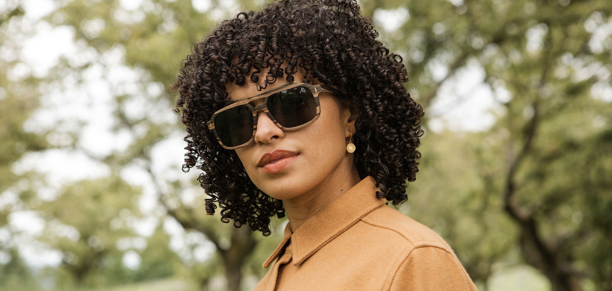Auburn: Striped Ebony - Grey Polarized