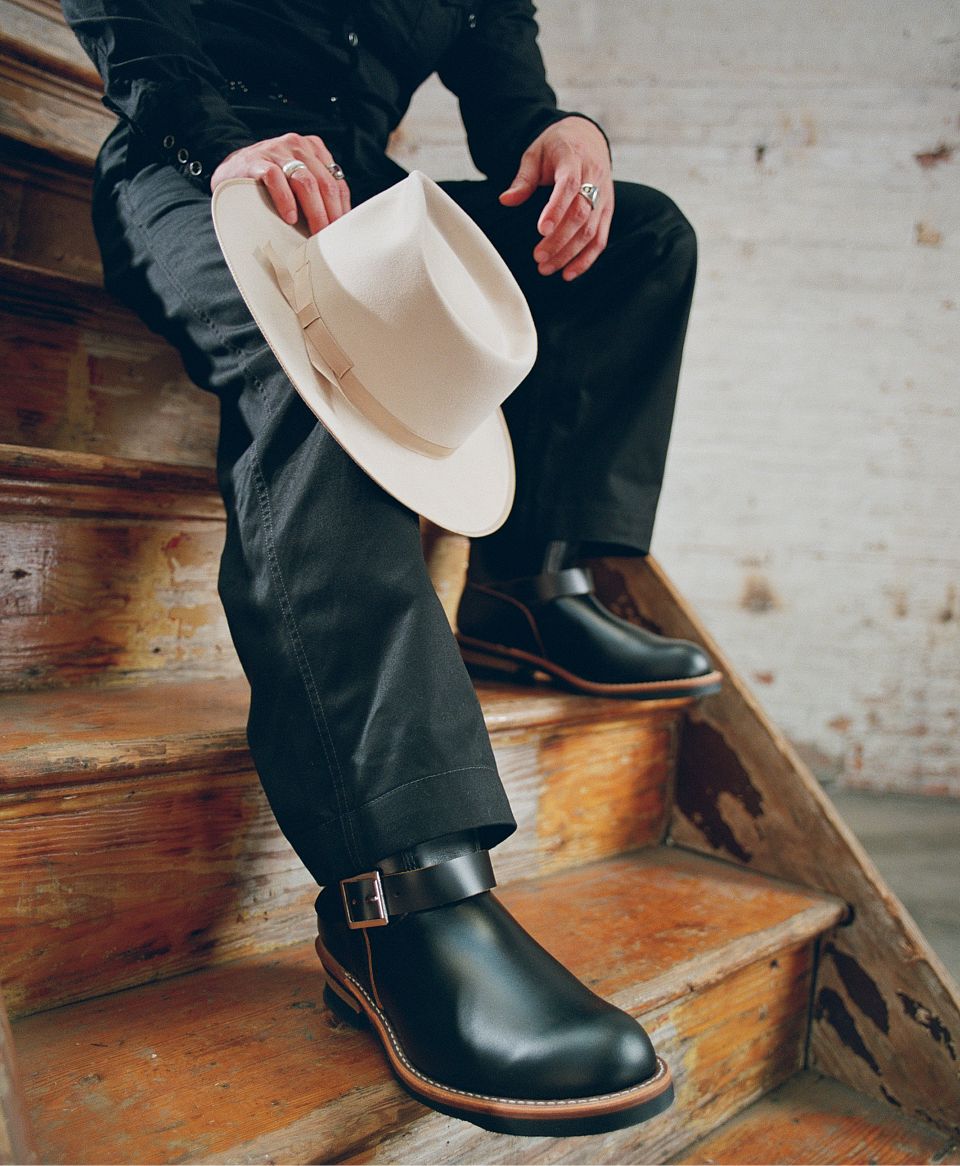 RED WING ENGINEER