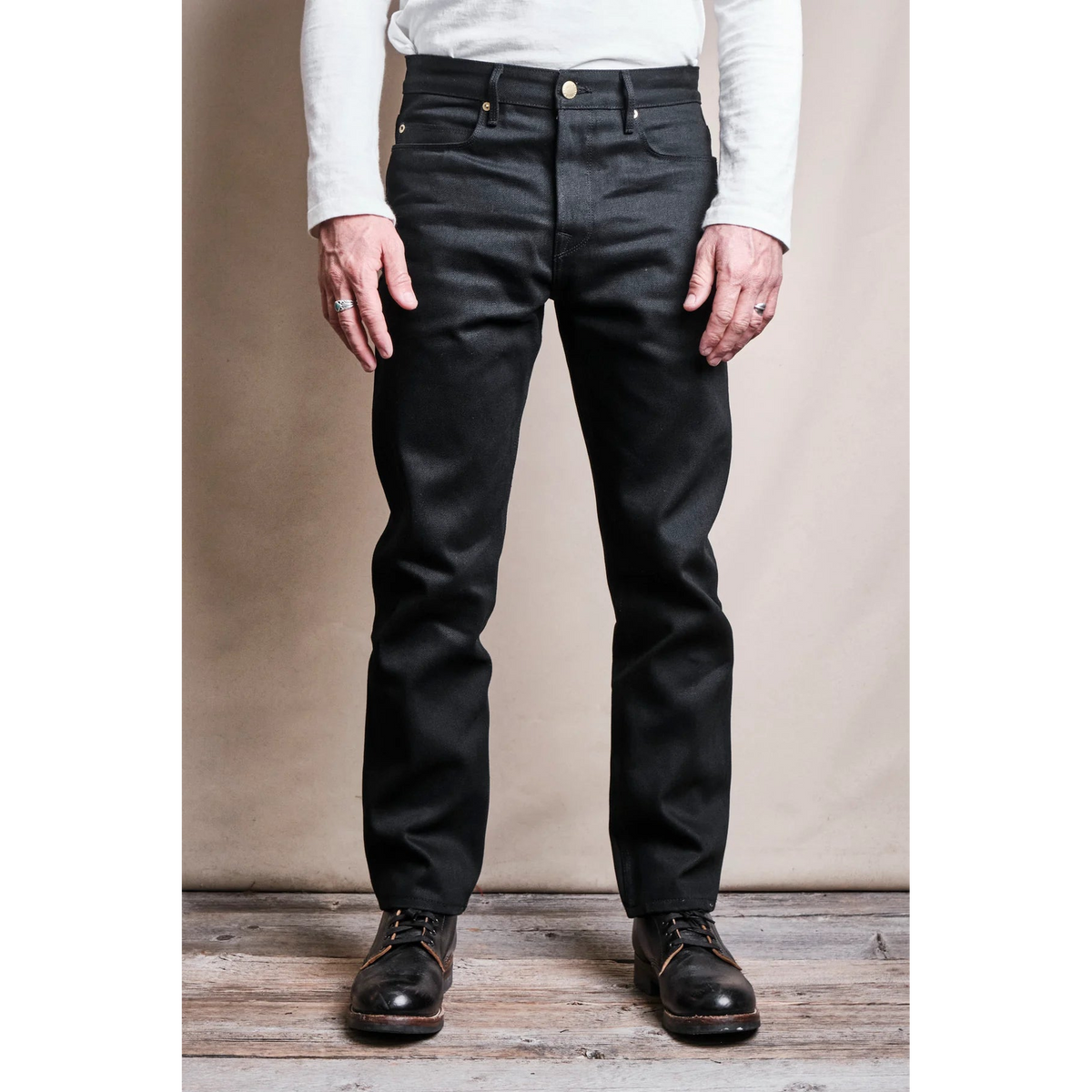 PORTOLA CLASSIC TAPER 15.75 OUNCE BLACK DENIM