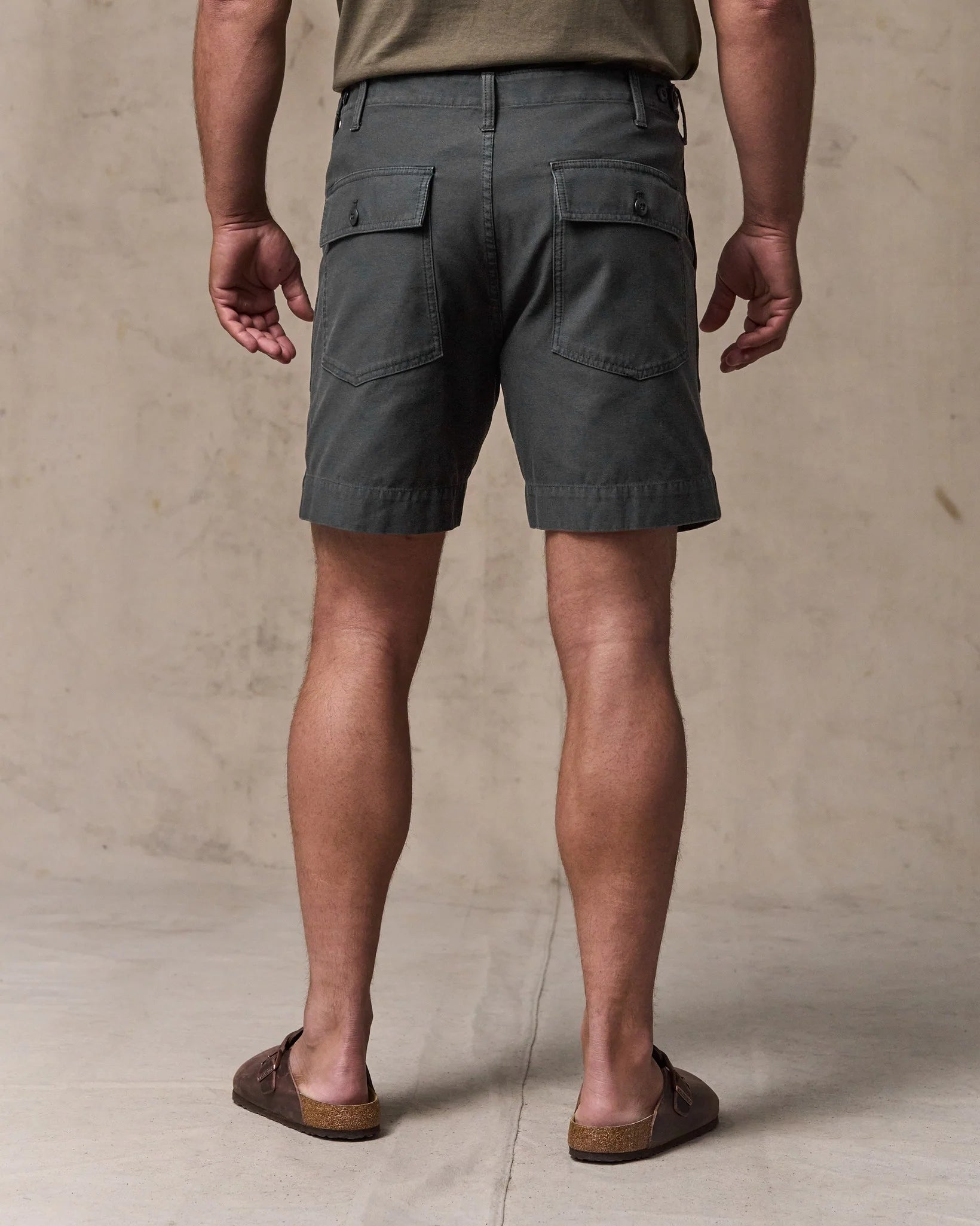 Field Supply Shorts - Washed Faded Black
