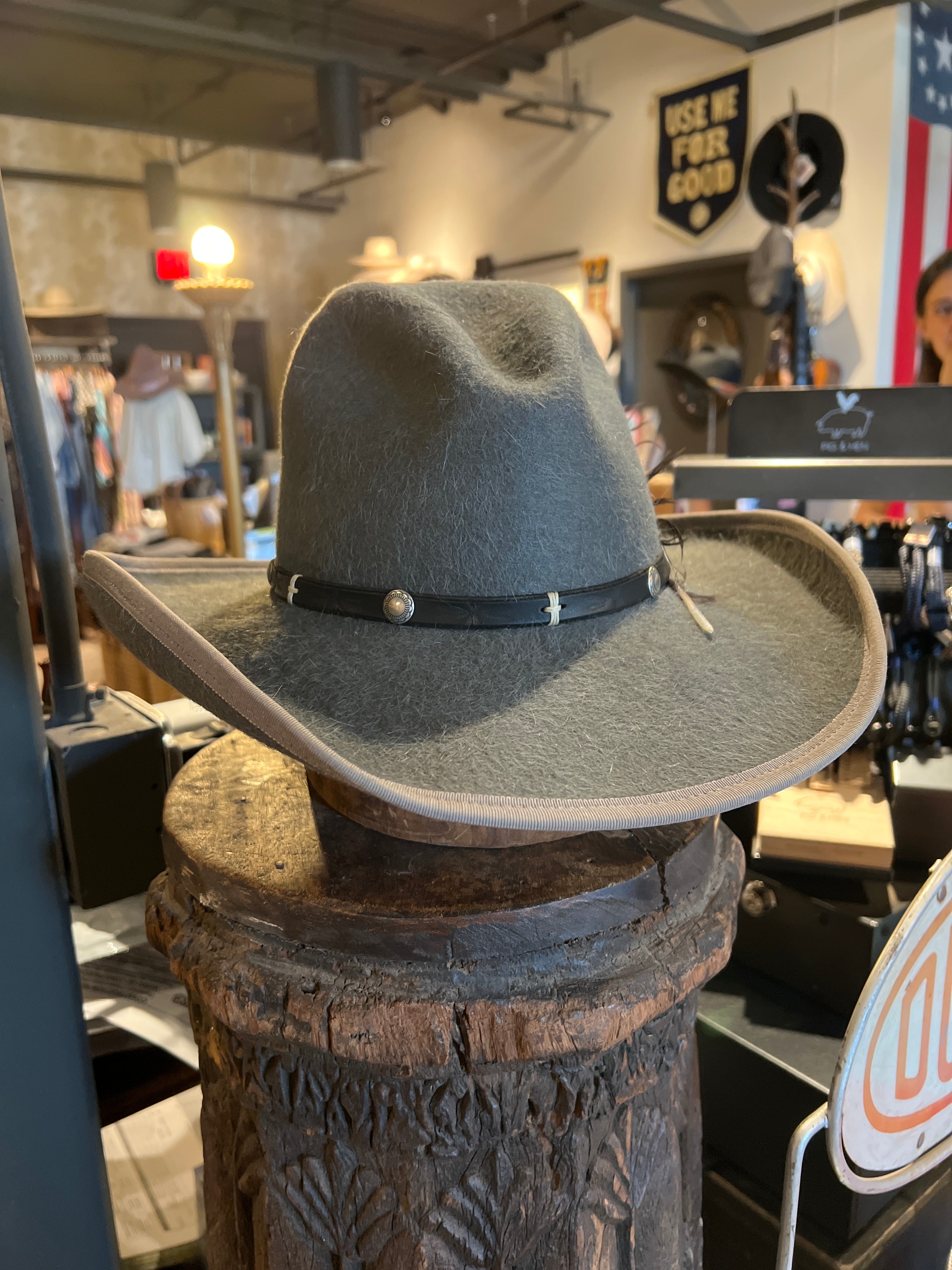 Gus Crown Custom Furry Felt Hat By Spur Hat Co. - Size 7