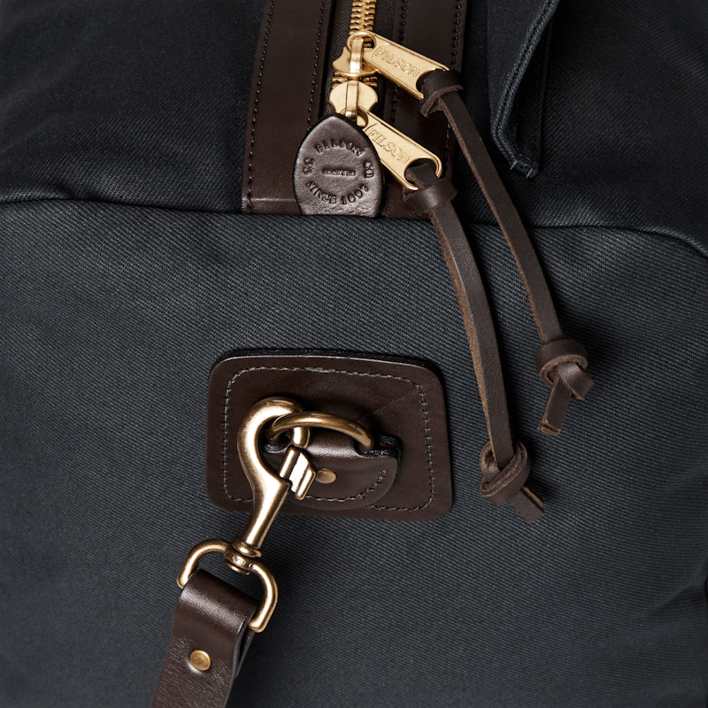 MEDIUM RUGGED TWILL DUFFLE BAG - NAVY