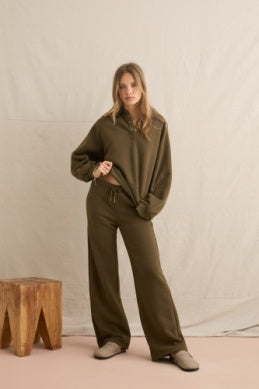 Everyday Fleece Pullover - Dark Olive