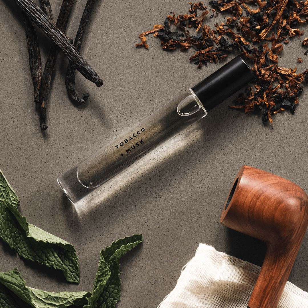 TOBACCO + MUSK ROLL-ON 10ML