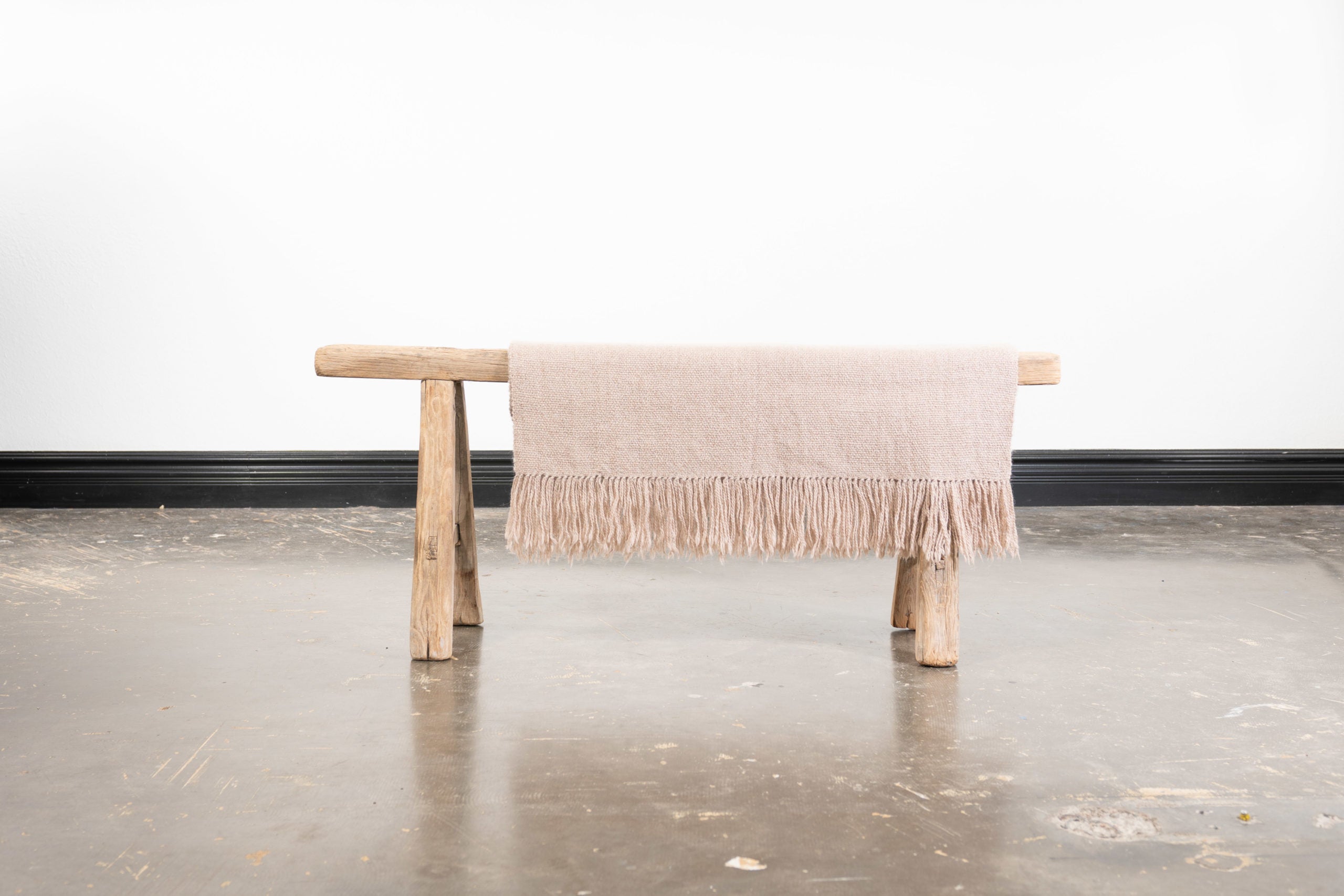 Etnico Llama Throw - Light Brown