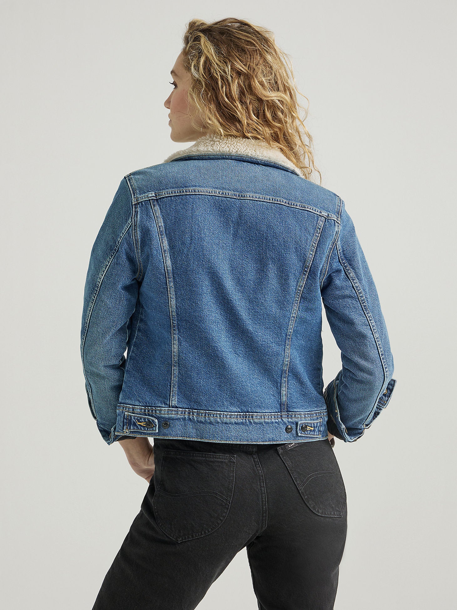 WOMEN'S RIDER SHERPA JACKET IN IN THE THRILL BLUE