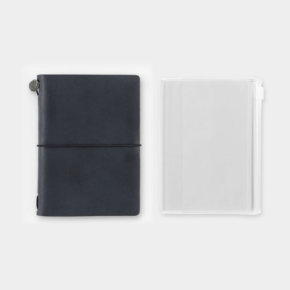 TRAVELER'S notebook 004 Zipper Case (Passport Size)