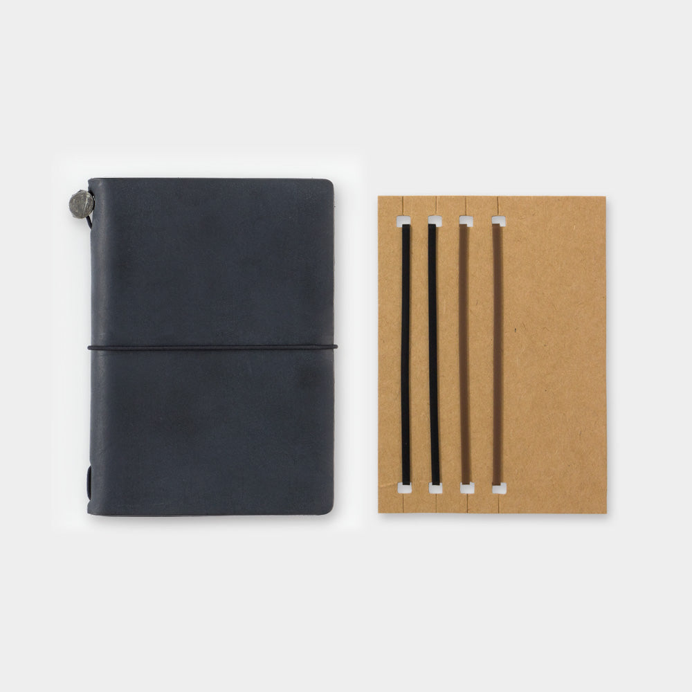 TRAVELER'S notebook 011 Connecting Rubber Band (Passport Size)