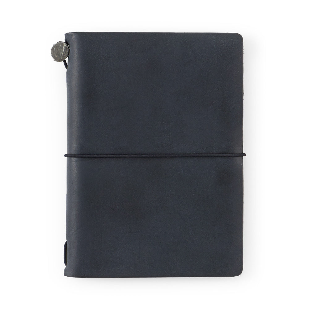 TRAVELER'S notebook (Passport Size)