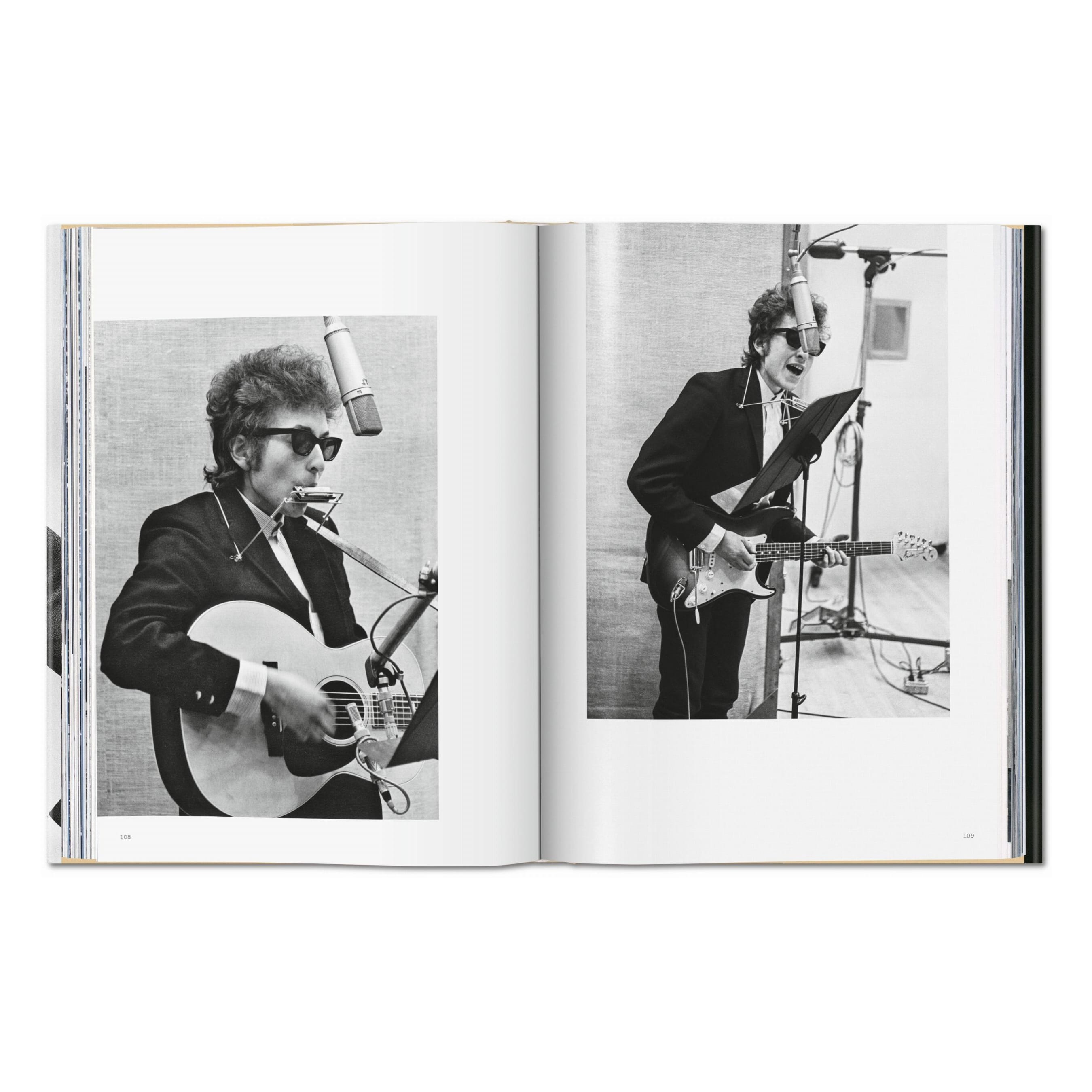 Daniel Kramer. Bob Dylan. A Year and a Day (German, French, English)