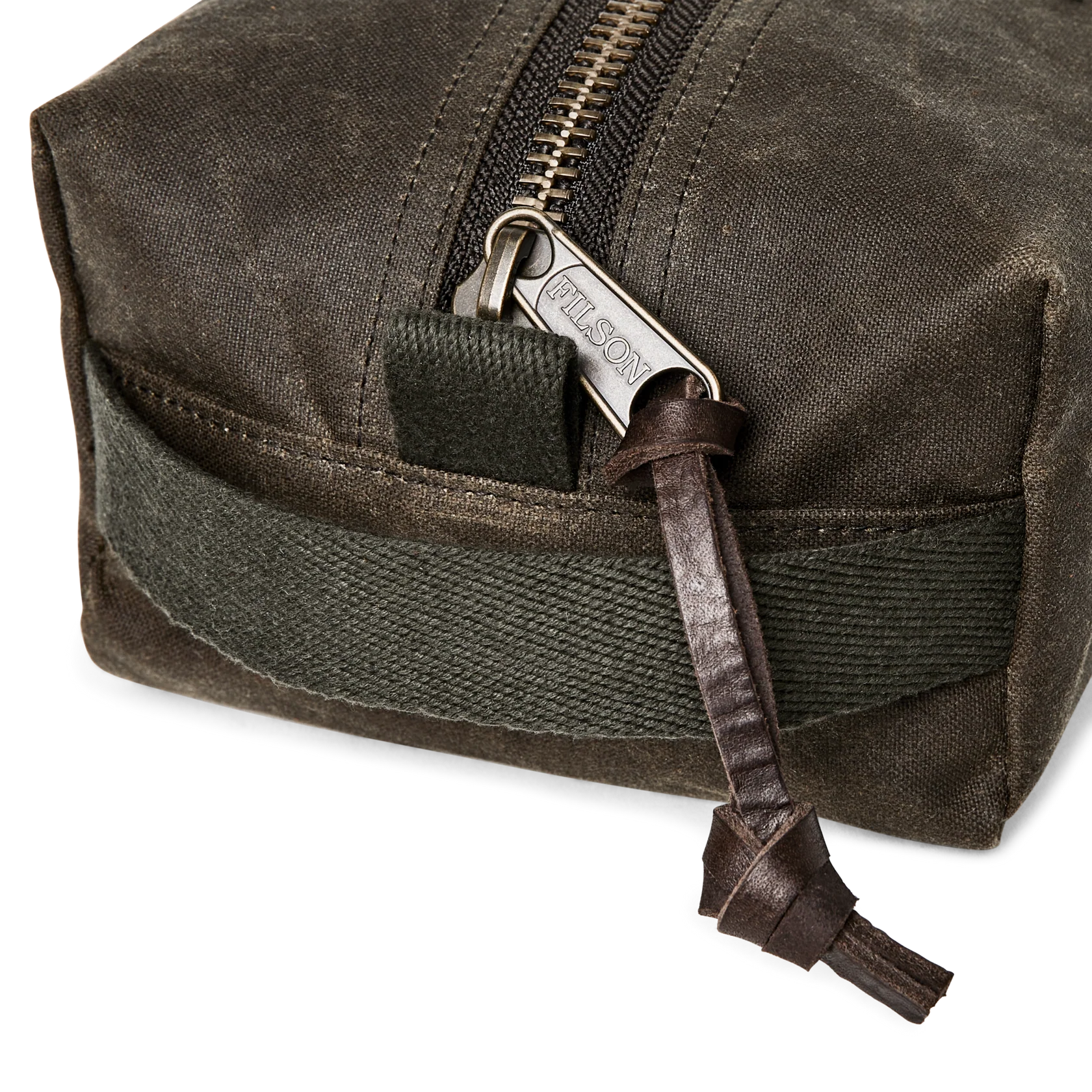 TIN CLOTH TRAVEL KIT - OTTER GREEN