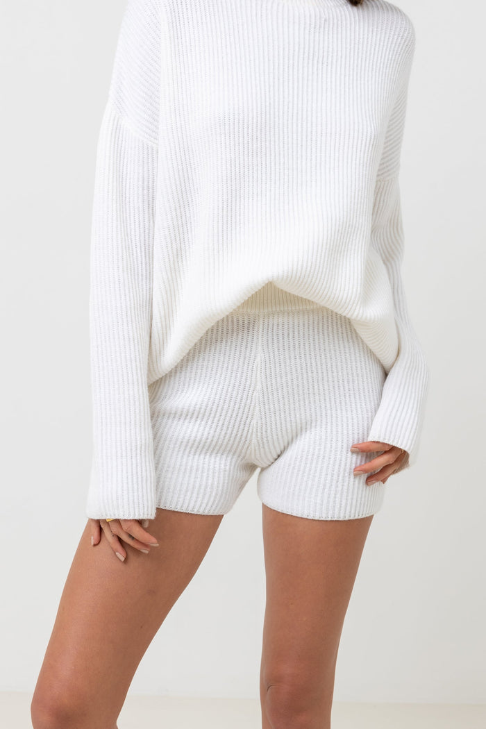 Classic Knit Short - Cream