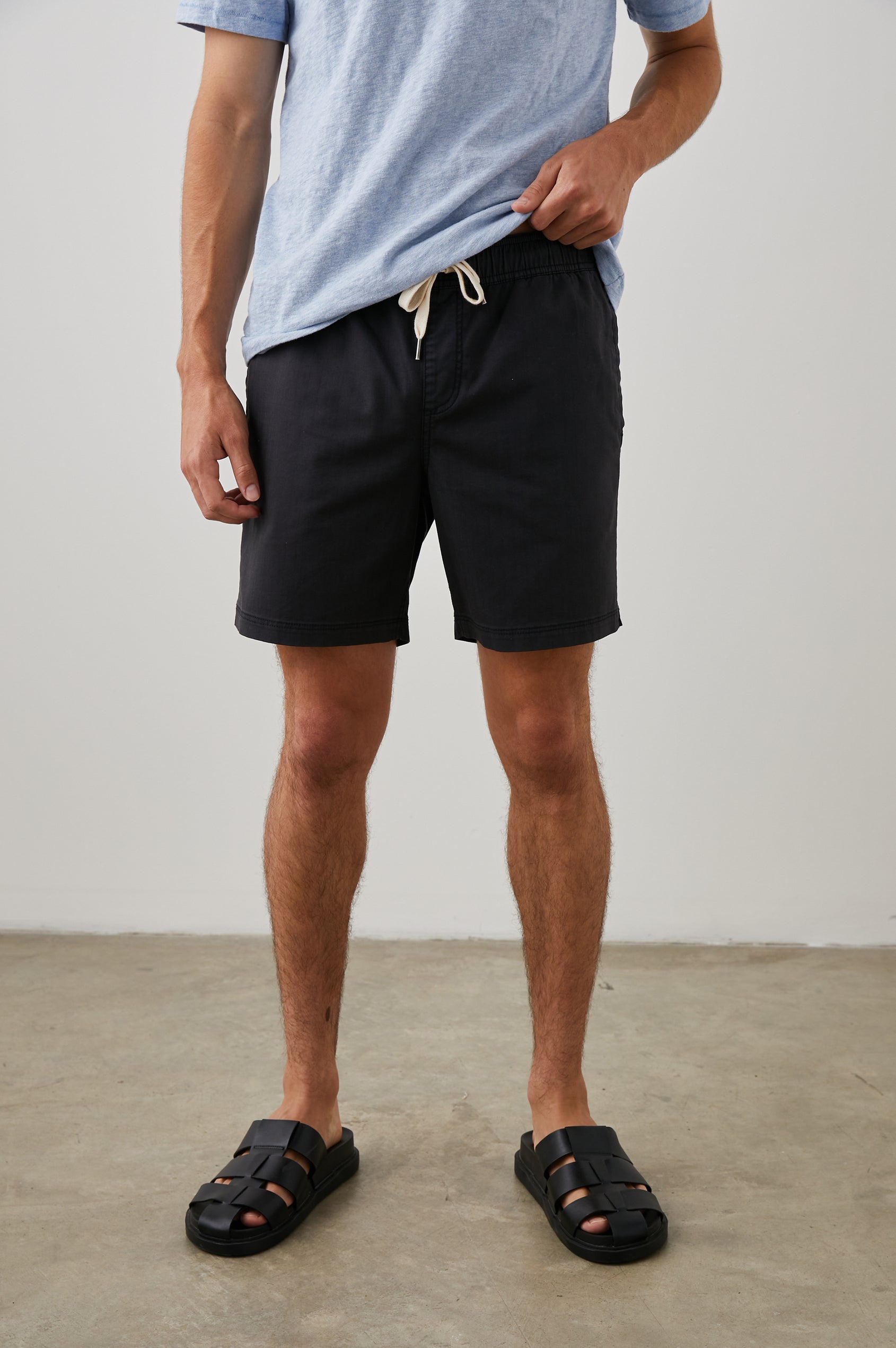 CRUZ SHORT - WASHED BLACK